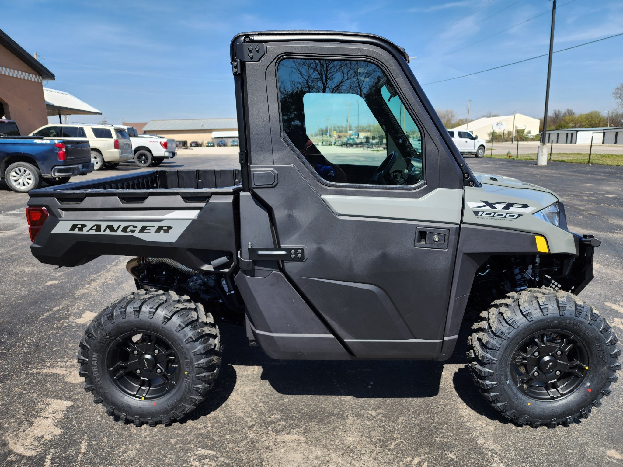 2027 Polaris Ranger XP 1000 Cab 3