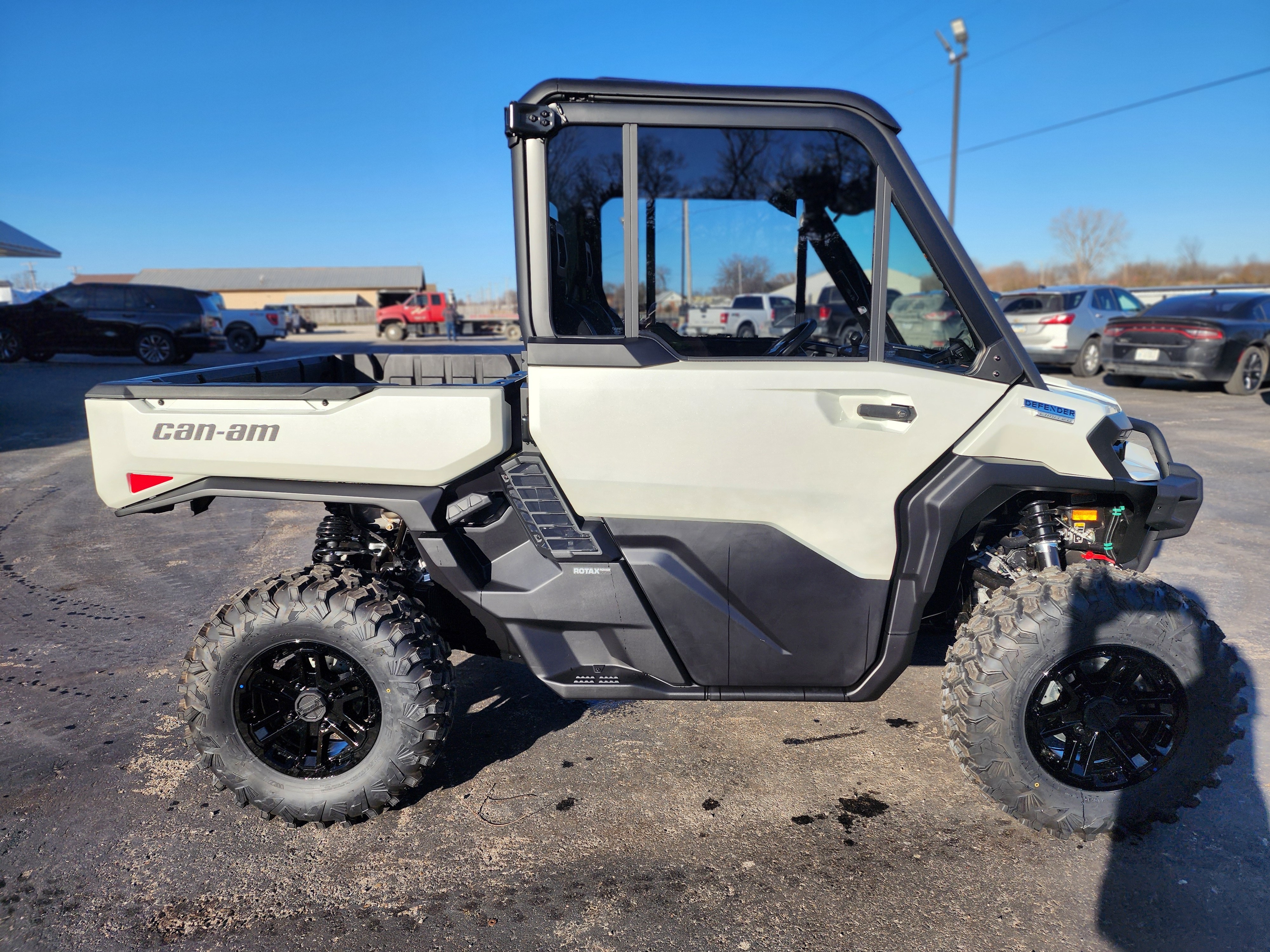2026 Can-Am™ Defender Limited HD11 3
