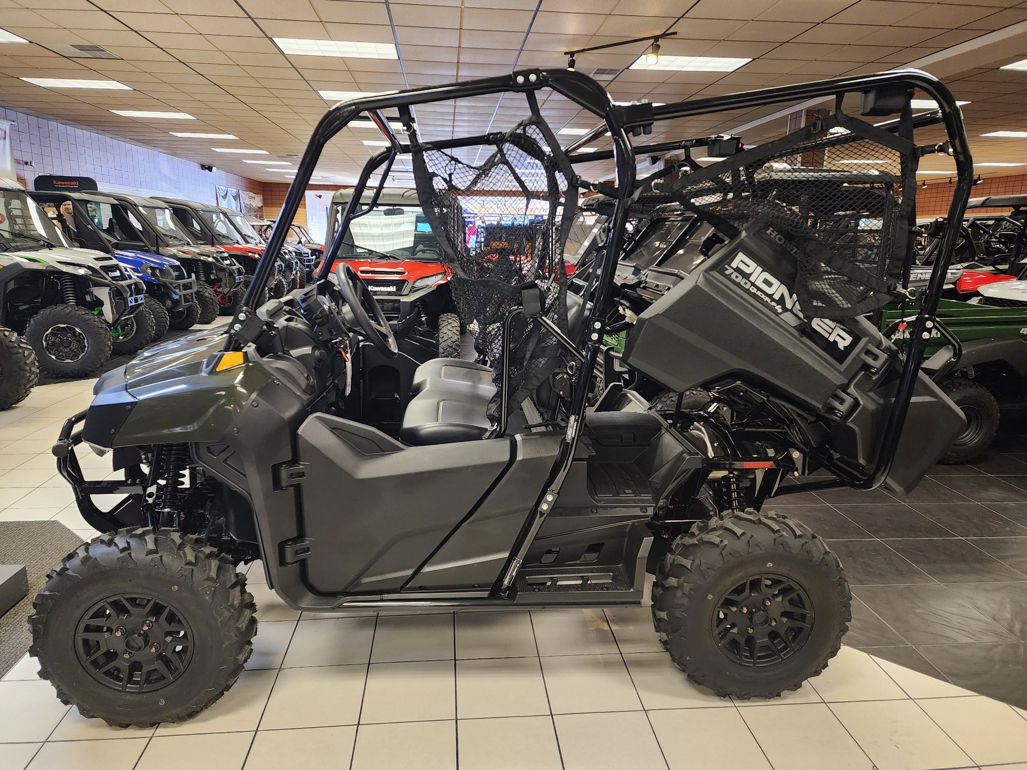 2026 Honda Pioneer 700-4 Deluxe 7