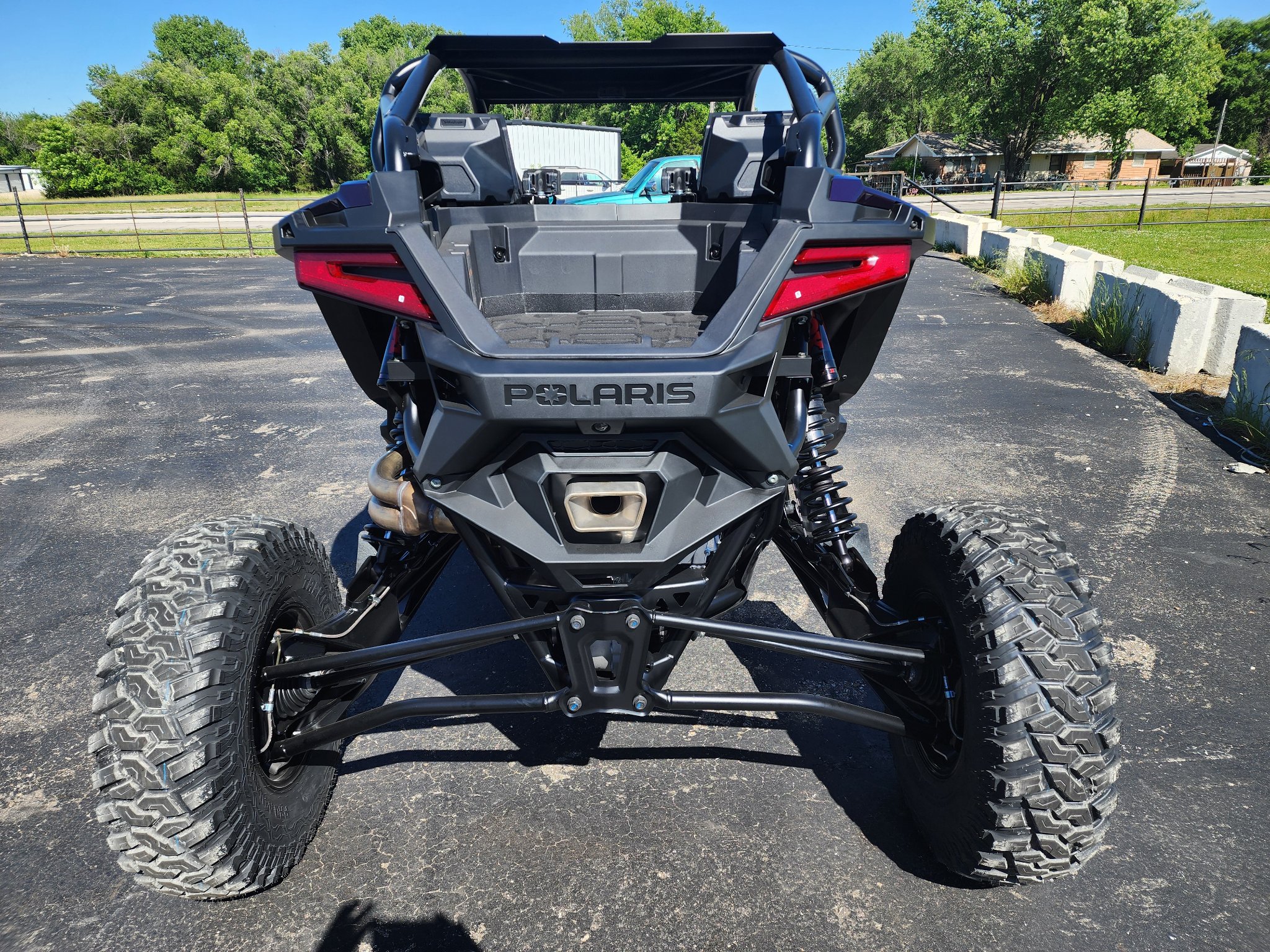 2026 Rzr Pro R Ultimate New 2026 Polaris RZR Pro R Ultimate - Specs, Price, Photos | Chanute KS ...