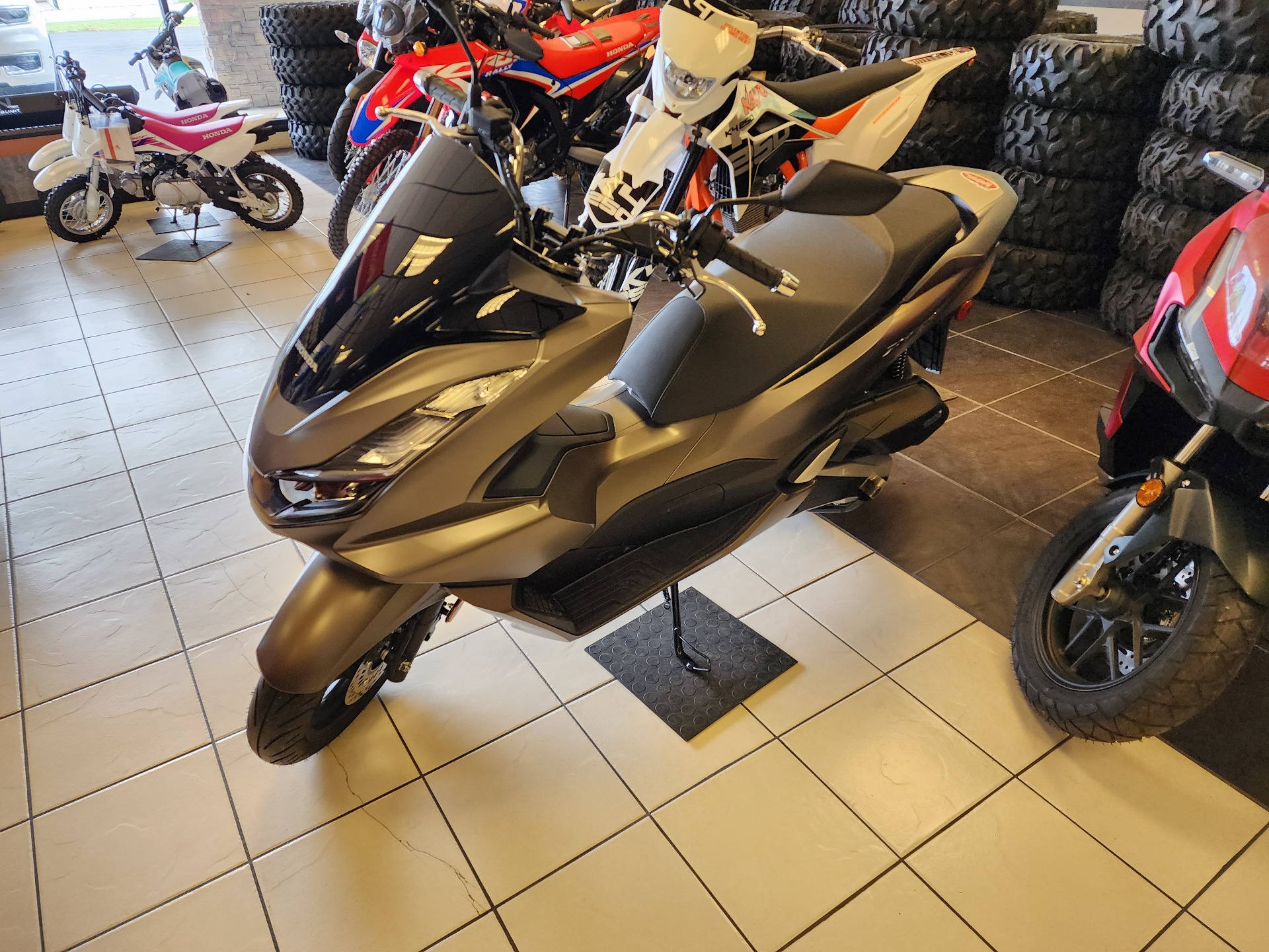 New 2023 Honda PCX - Specs, Price, Photos | Chanute KS Dealer