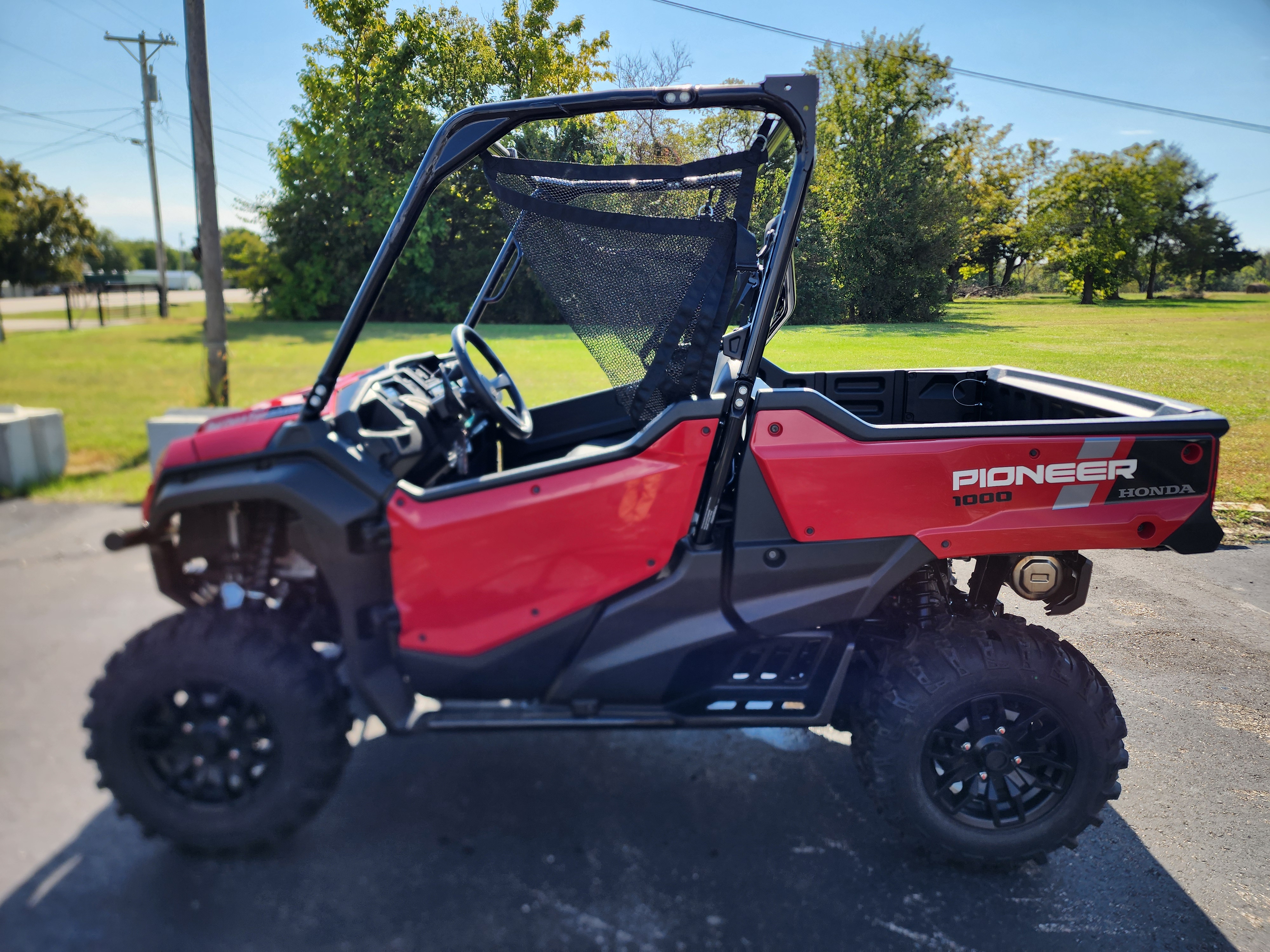 New 2025 Honda Pioneer 1000 Deluxe - Specs, Price, Photos
