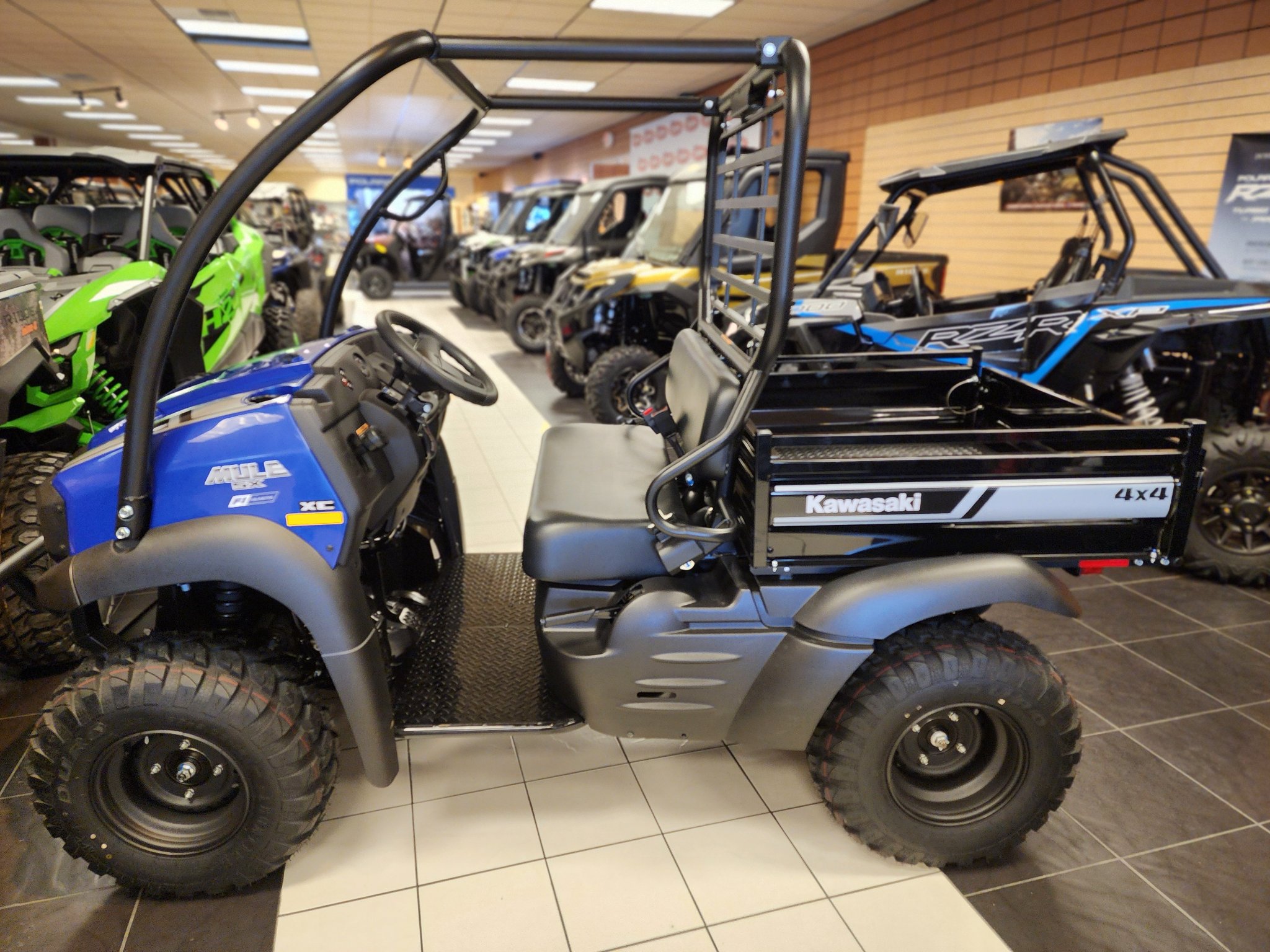 2026 Kawasaki MULE SX 4x4 XC 3