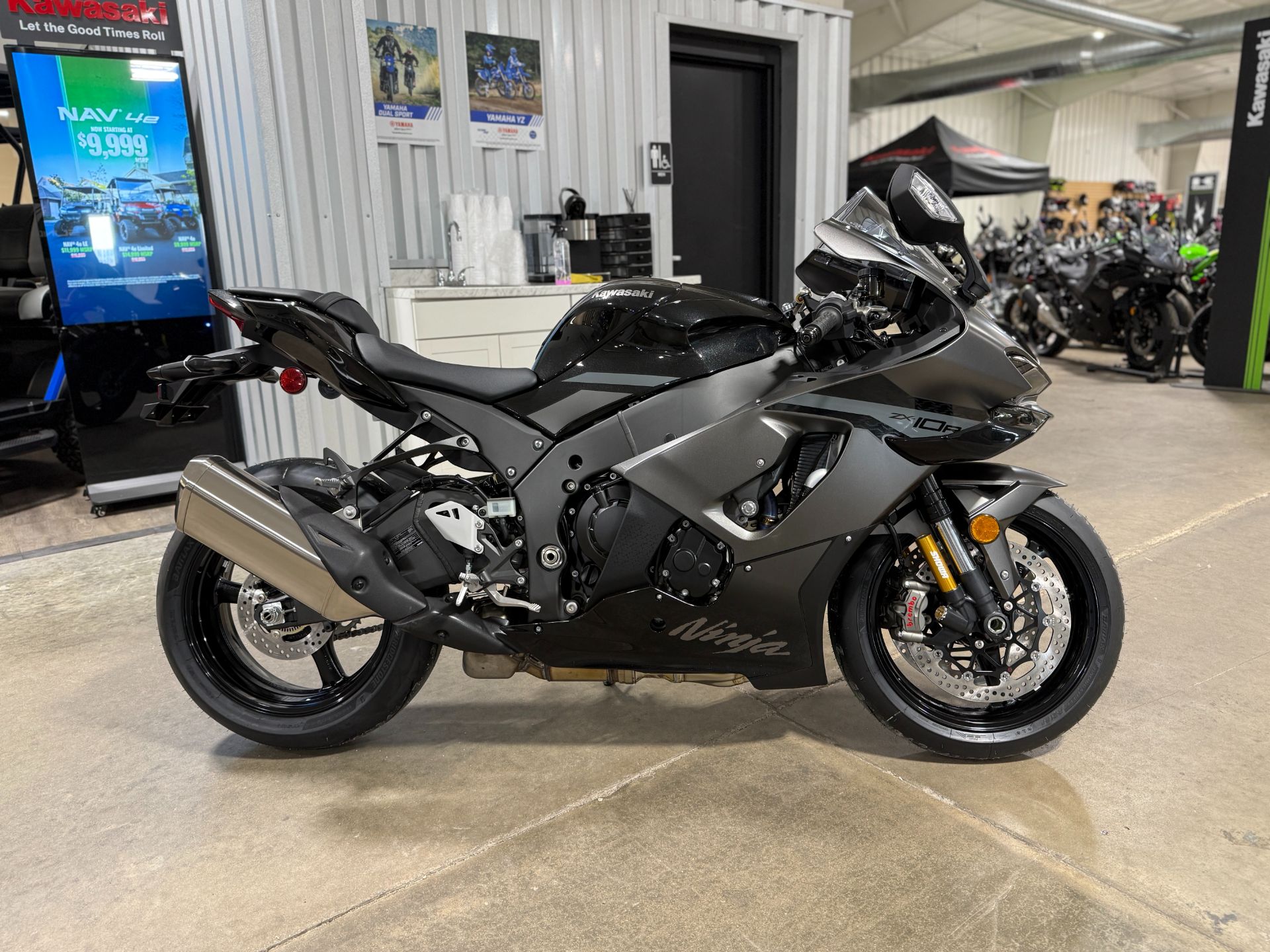② 2026 Kawasaki Ninja® ZX™-10R, Wichita KS | New Motorcycles for