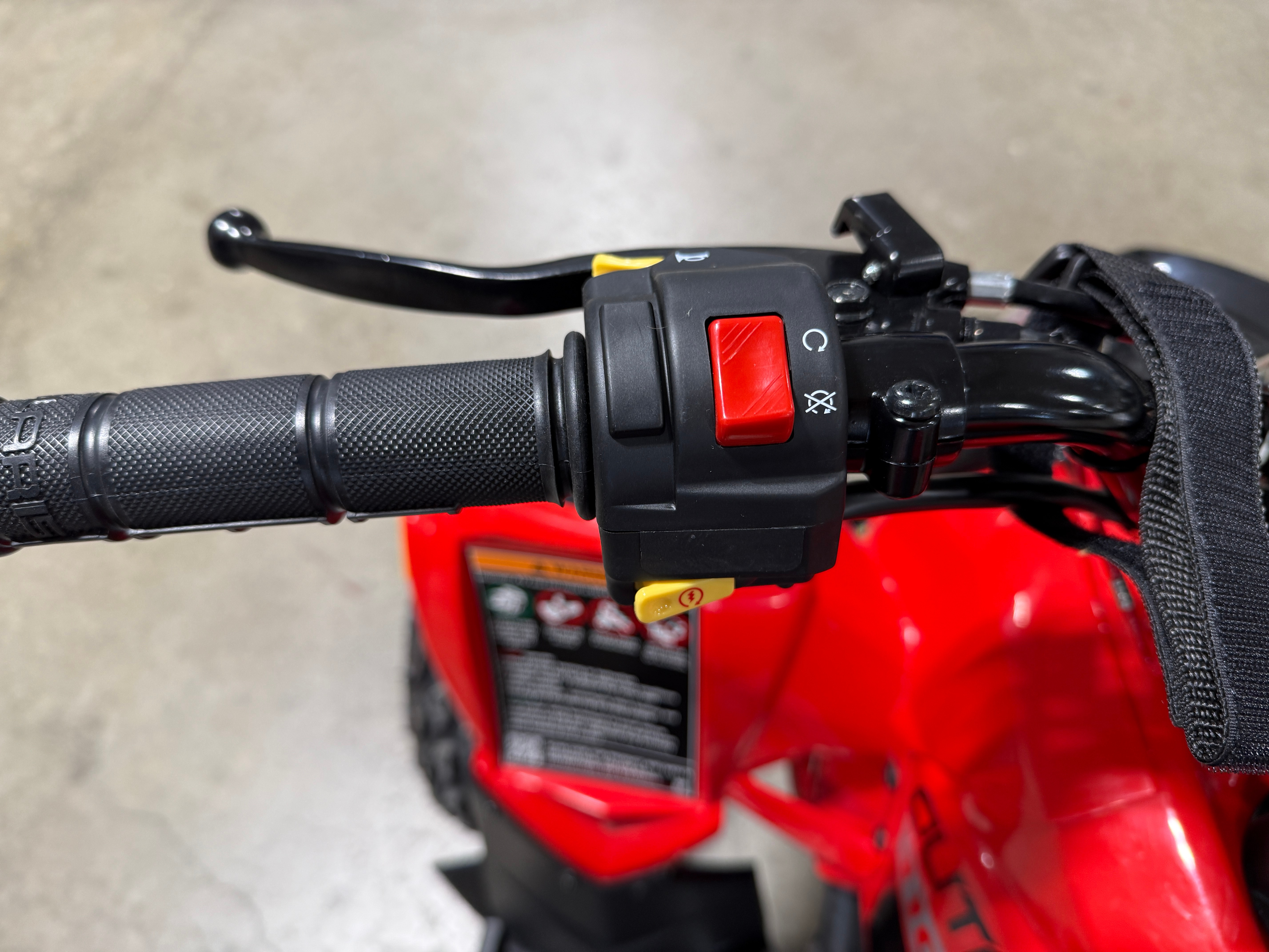 2027 Polaris Outlaw 110 EFI 9