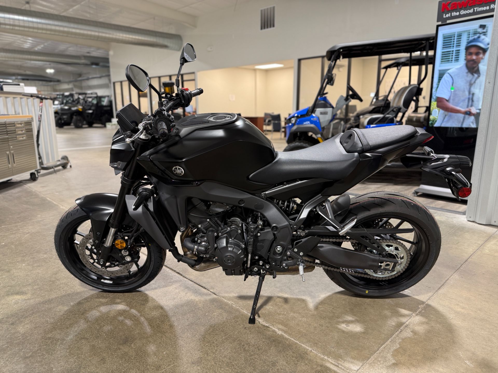 2026 Yamaha MT-09 4