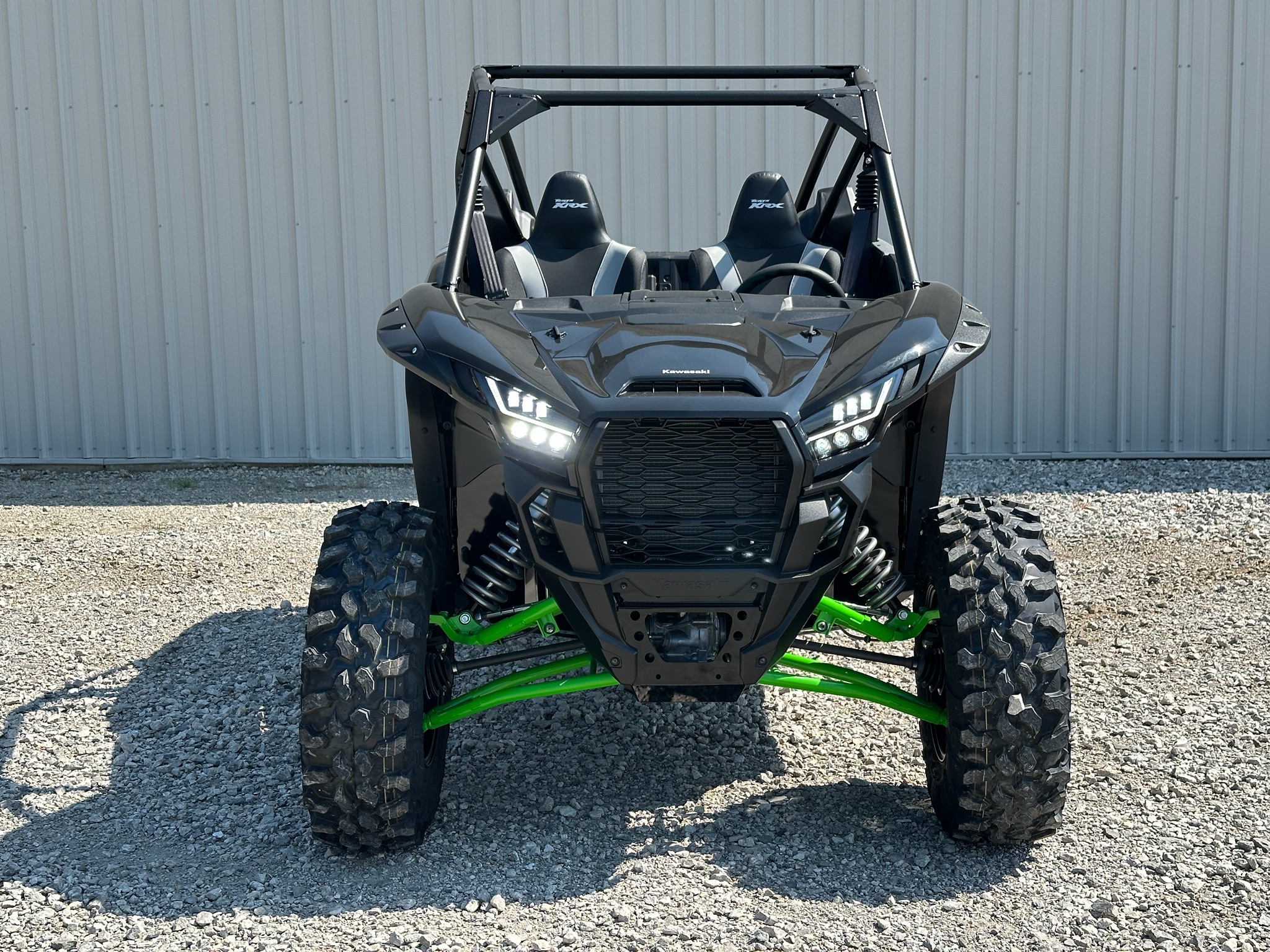 2027 Smoky Gray / Super Black Kawasaki TERYX KRX® 1000 TR in