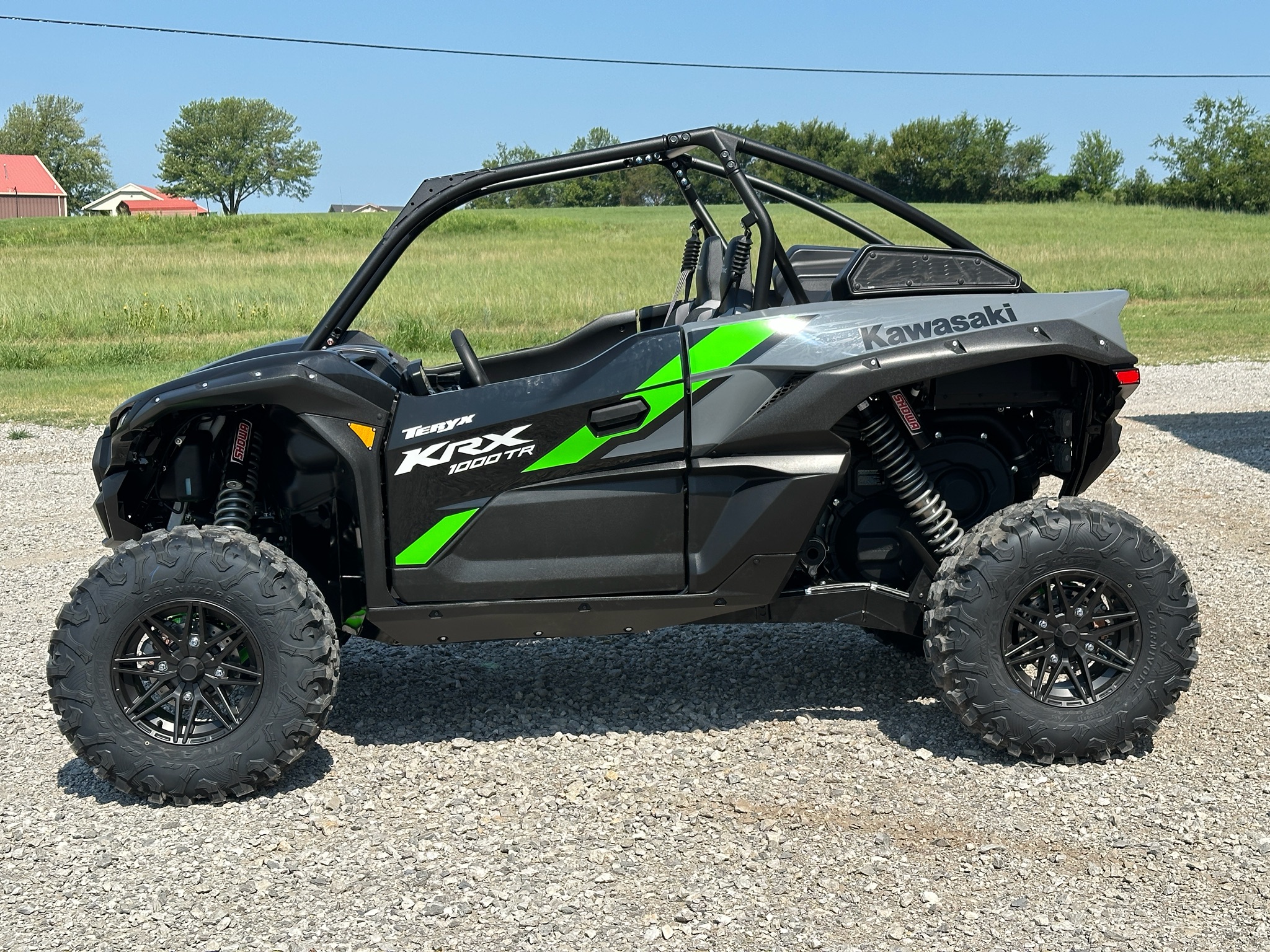 UNDER WORLD ケリー・クライン 2027 Smoky Gray / Super Black Kawasaki TERYX KRX® 1000 TR in