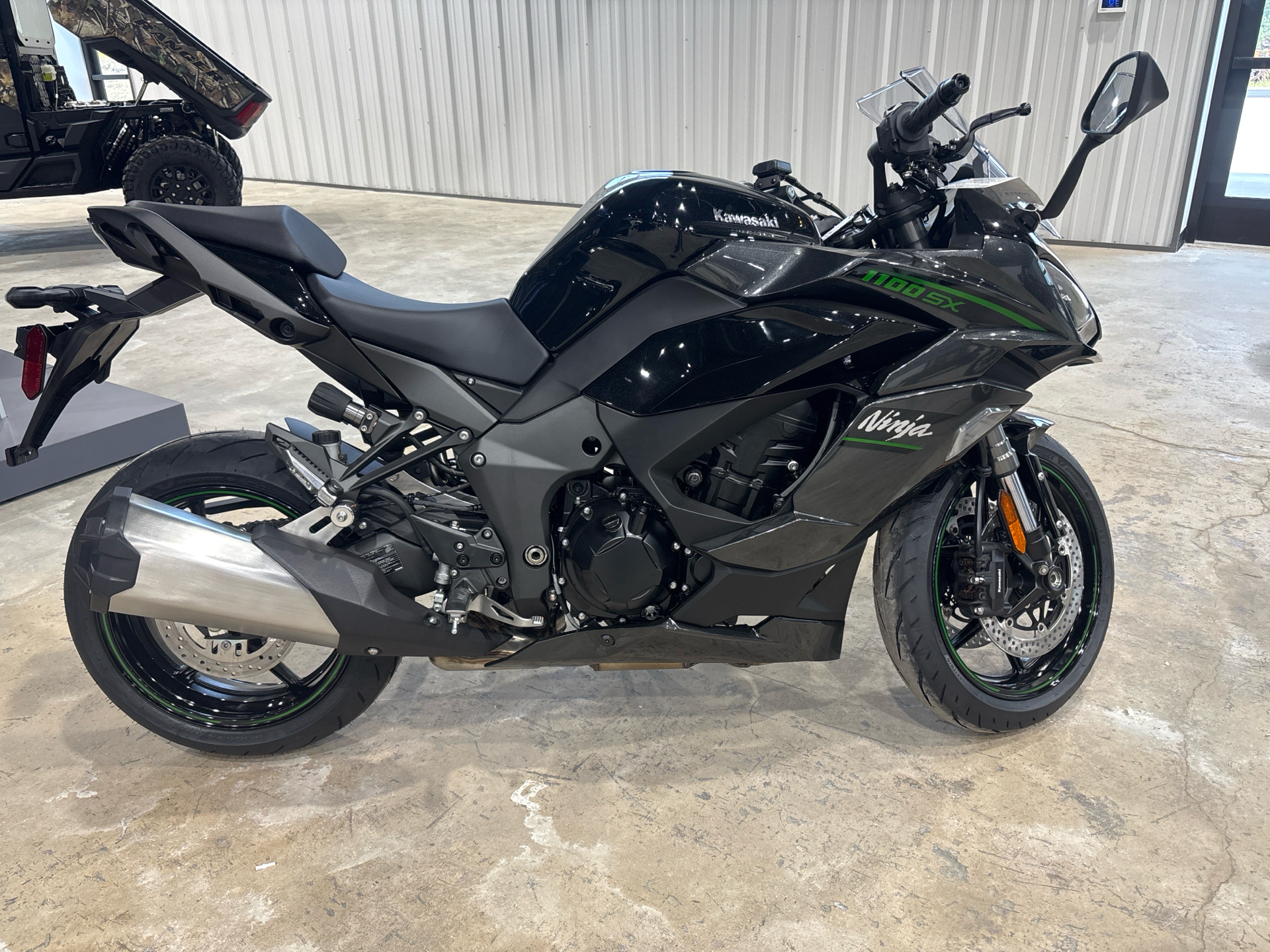 【新品】JanRay MOD コピー NOSKYAUDIO 2025 Kawasaki Ninja 1100SX ABS, Claremore OK | New Motorcycles for