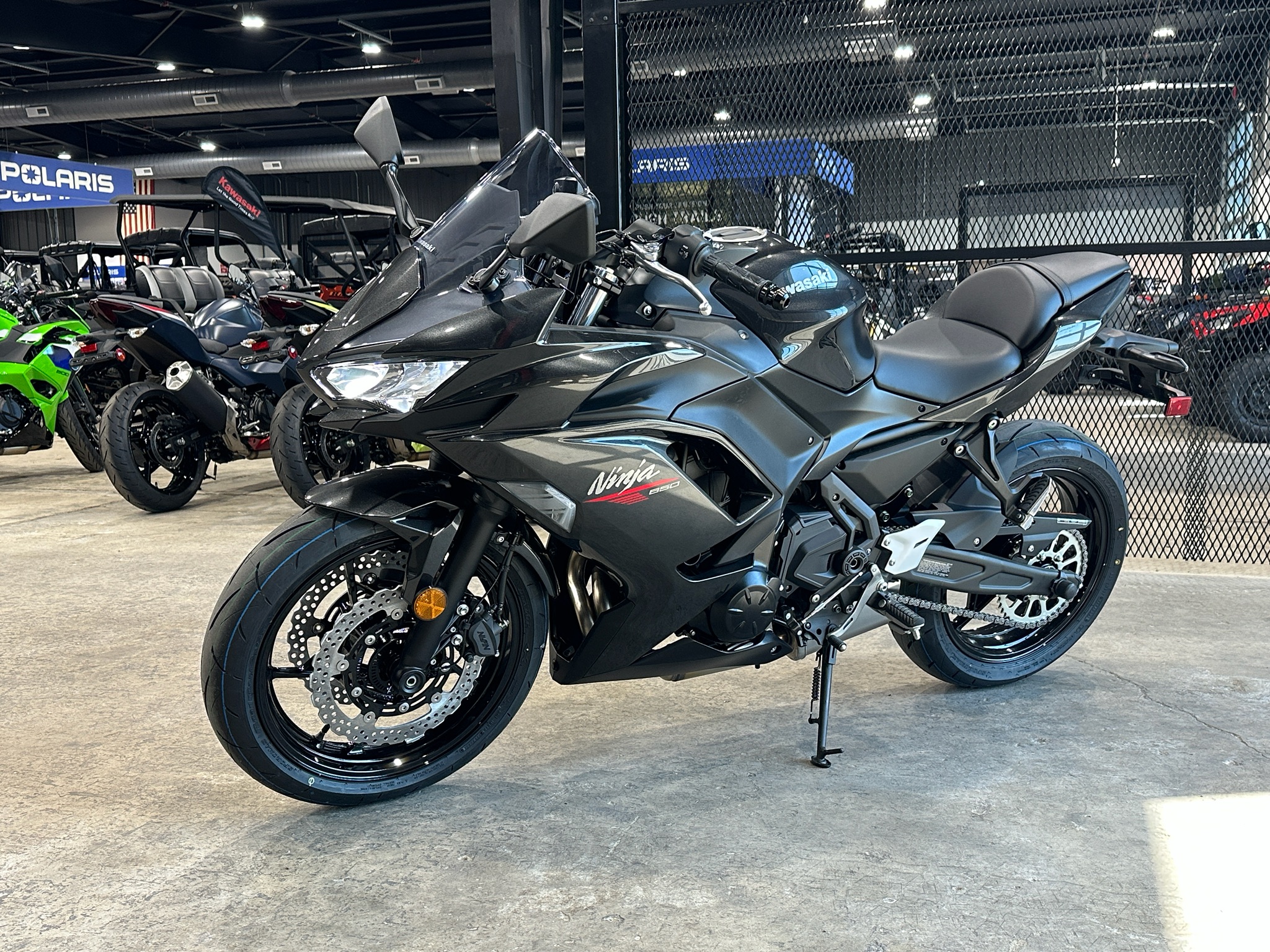 2026 Kawasaki Ninja® 650 4