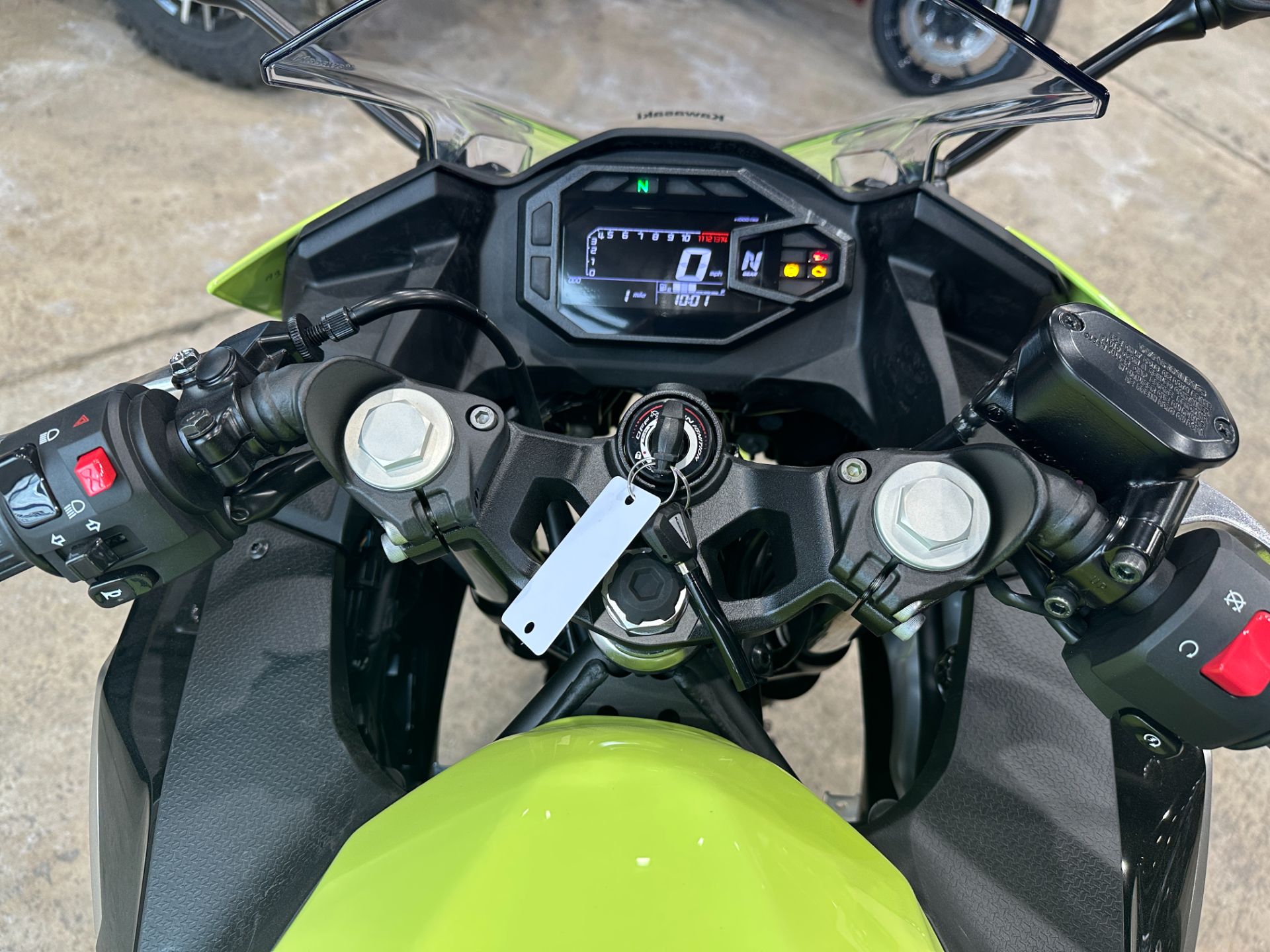 2026 Kawasaki Ninja® 500 ABS 5