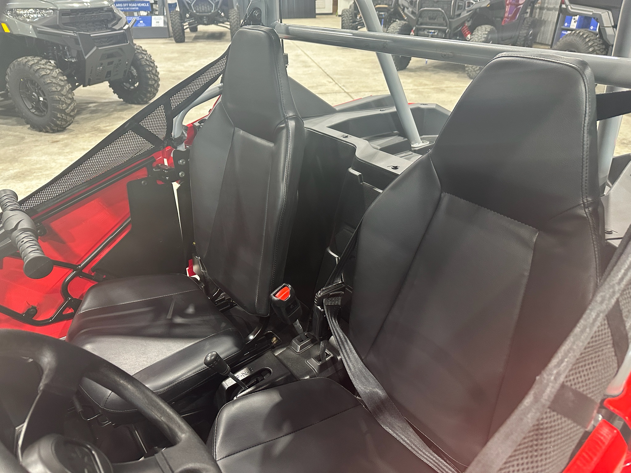 2026 Polaris RZR 200 EFI 6