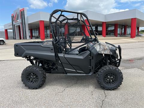 2025 Honda Pioneer 700-4 Forest in Wichita, Kansas - Photo 3