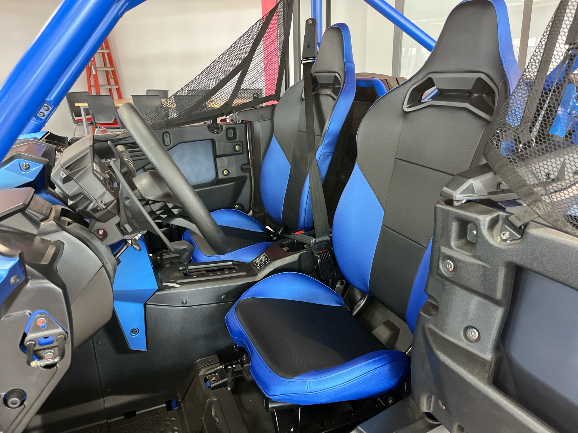 2023 Honda Talon 1000R FOX Live Valve in Wichita, Kansas - Photo 6