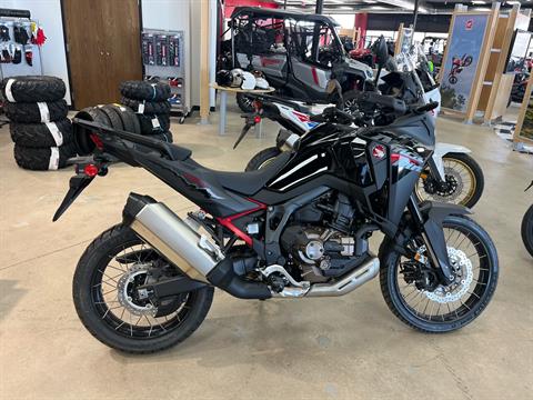 2025 Honda Africa Twin DCT in Wichita, Kansas