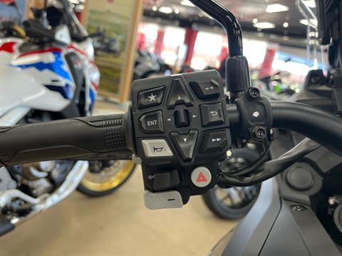 2025 Honda Africa Twin DCT in Wichita, Kansas - Photo 7