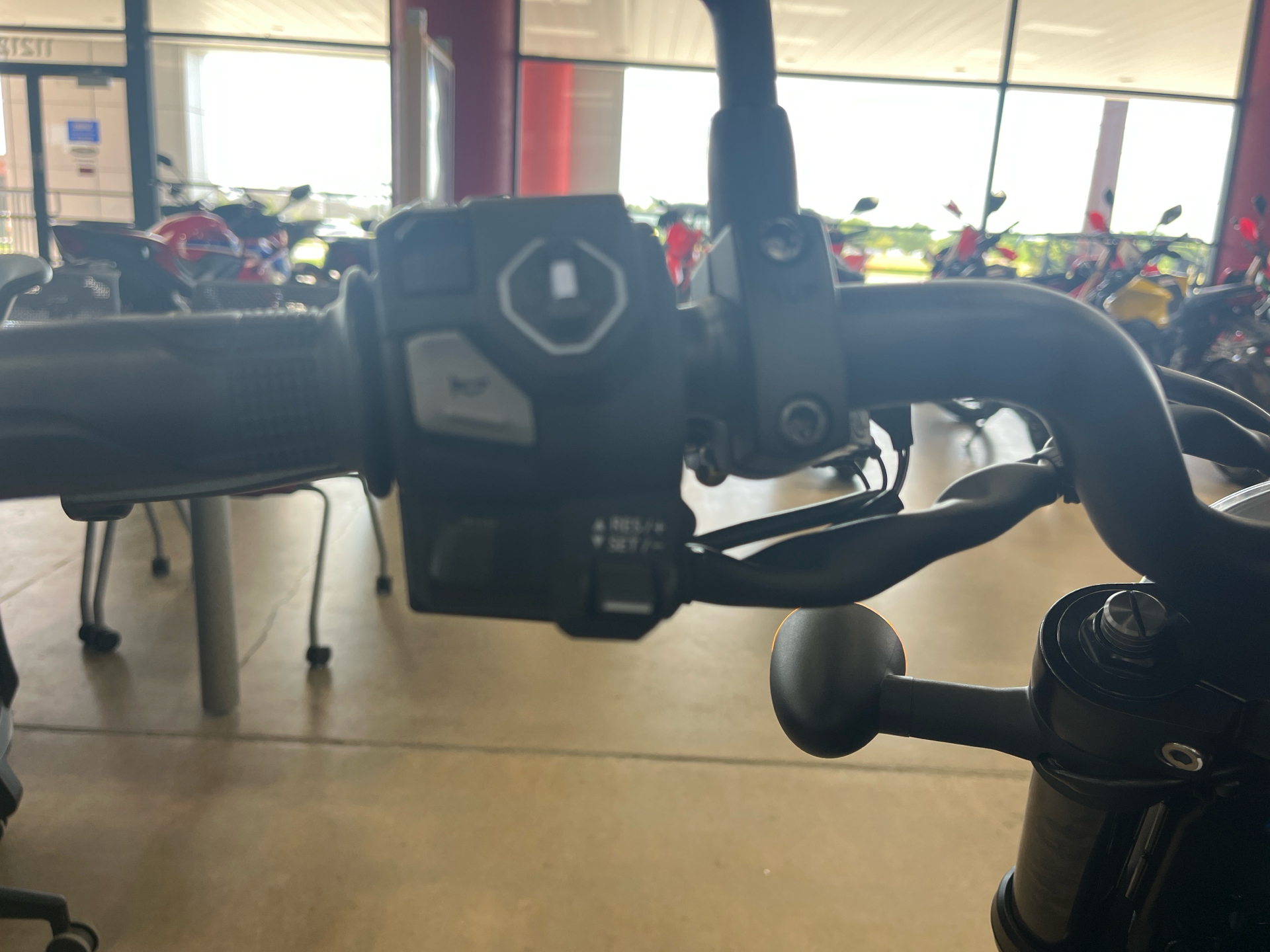 2025 Honda Rebel 1100 DCT in Wichita, Kansas - Photo 6