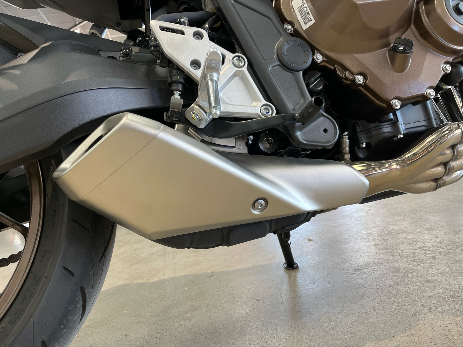 2024 Honda CB650R ABS in Wichita, Kansas - Photo 11