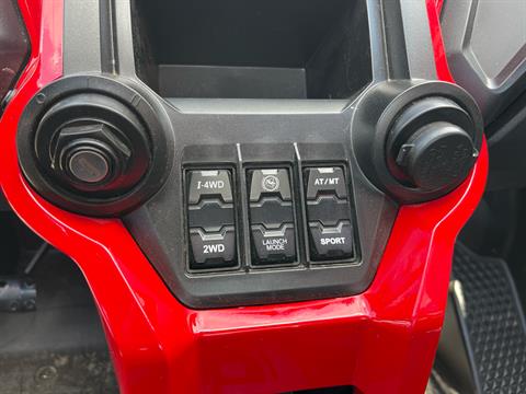 2025 Honda Talon 1000R FOX Live Valve in Wichita, Kansas - Photo 8