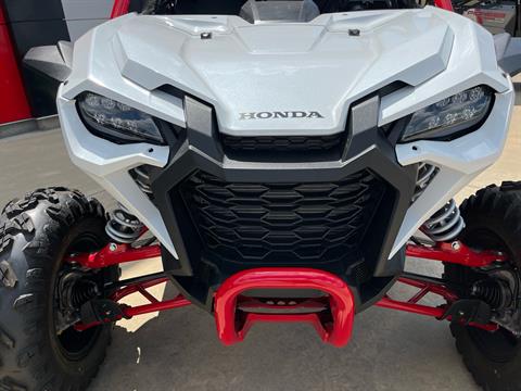 2025 Honda Talon 1000R FOX Live Valve in Wichita, Kansas - Photo 12
