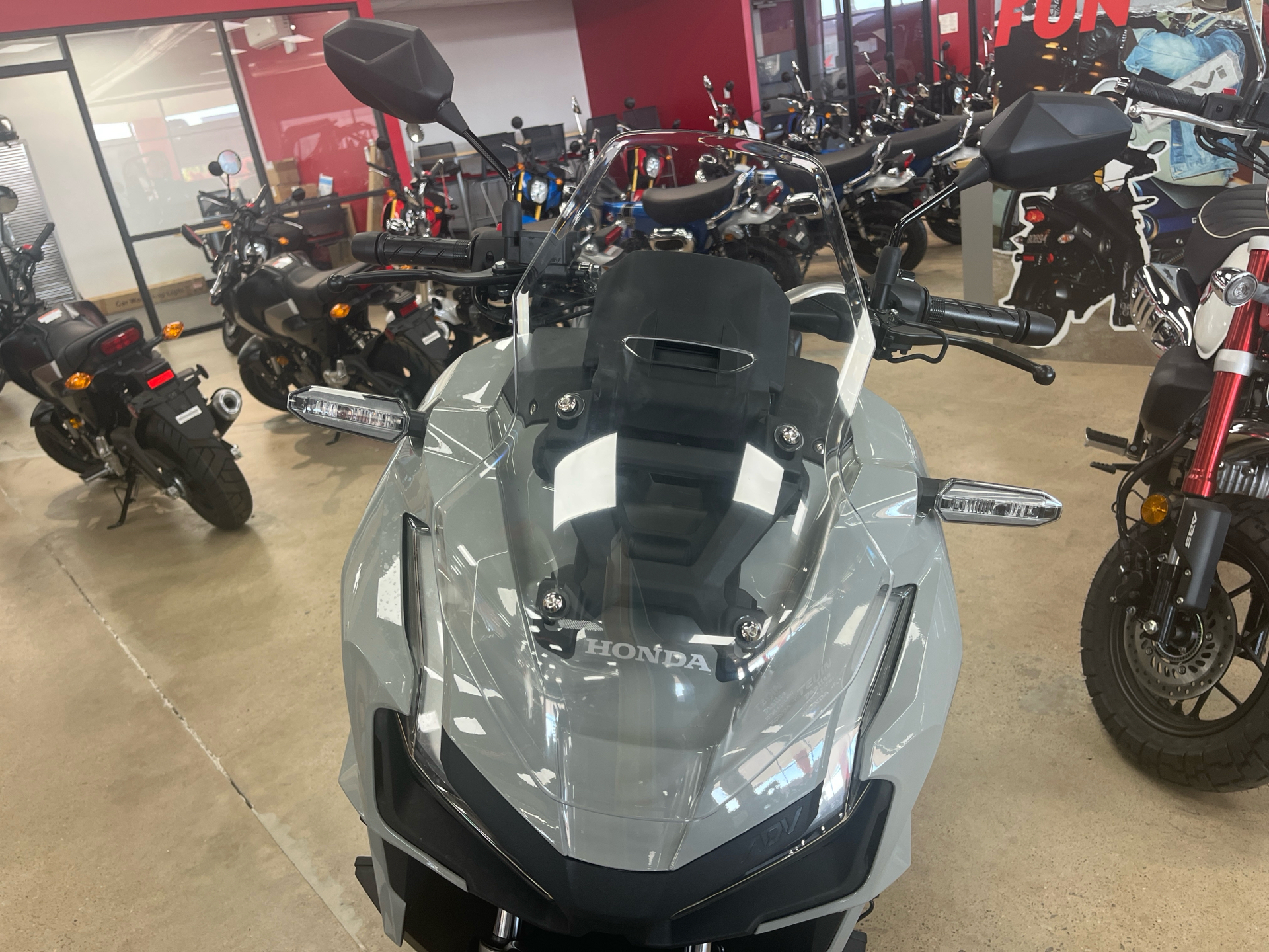 2026 Honda ADV160 in Wichita, Kansas - Photo 2