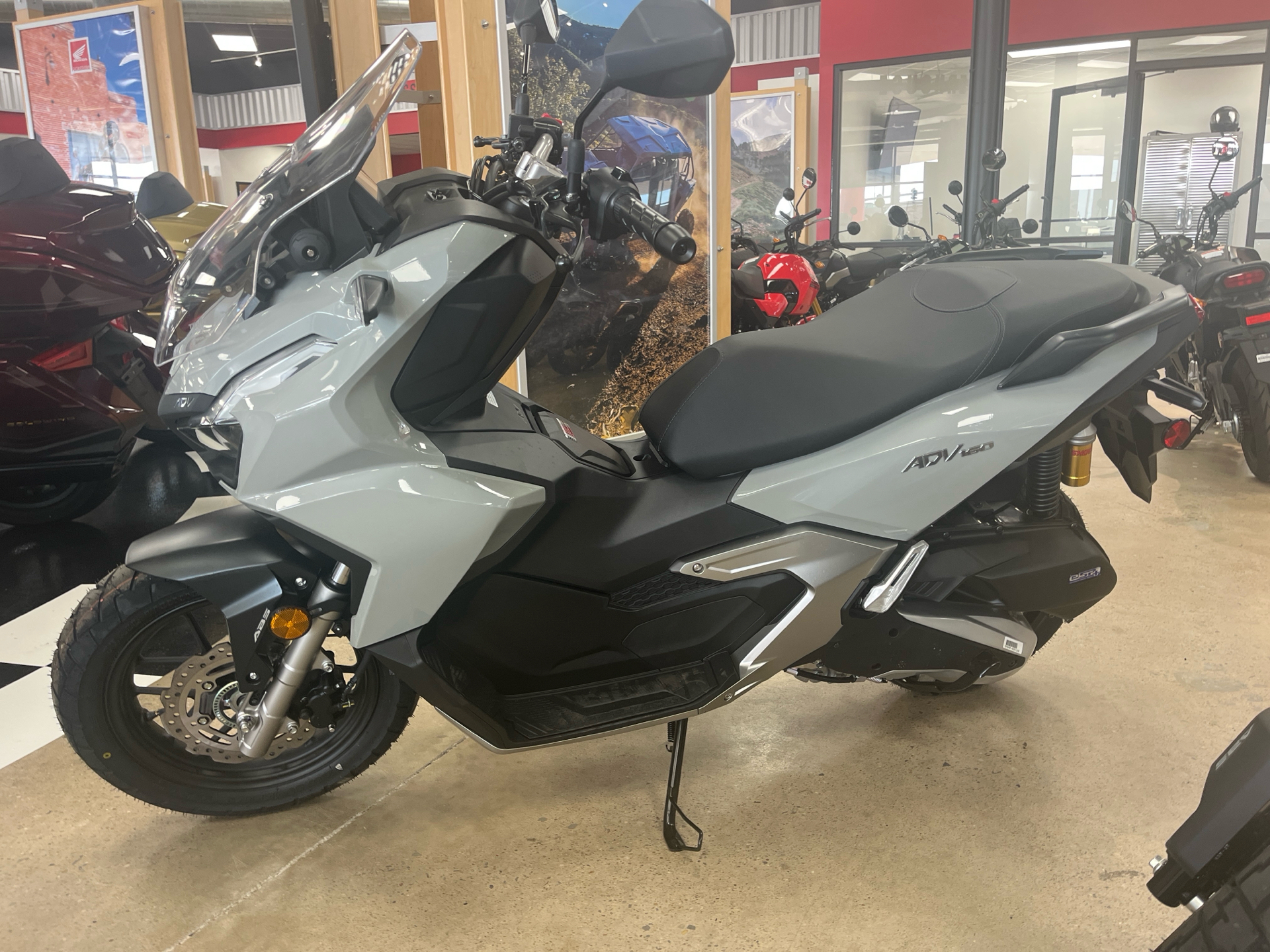 2026 Honda ADV160 in Wichita, Kansas - Photo 3