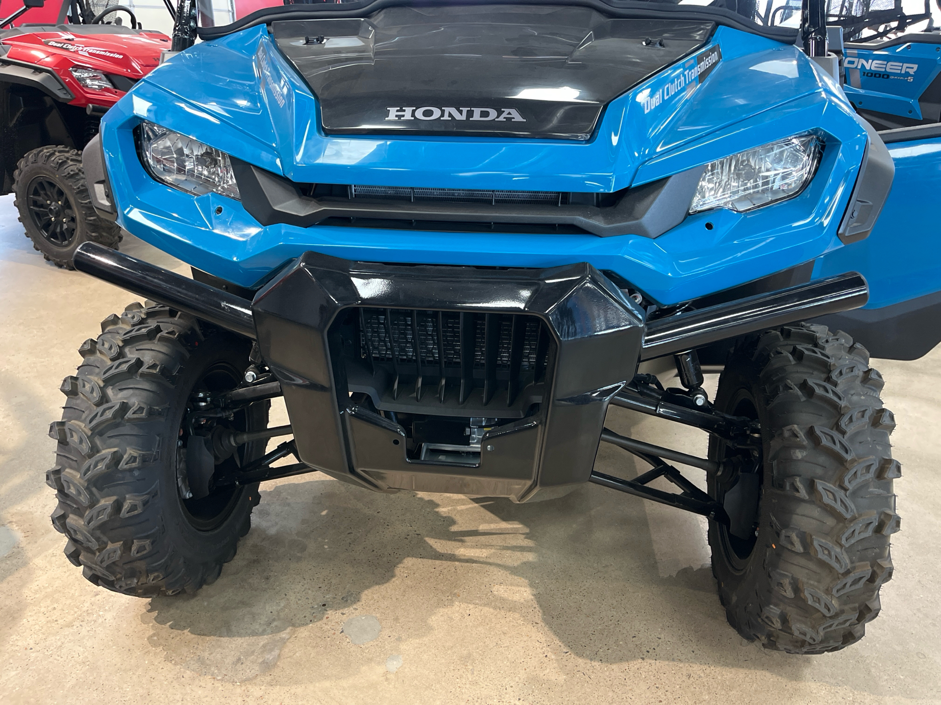 2025 Honda Pioneer 1000-5 Deluxe in Wichita, Kansas - Photo 7