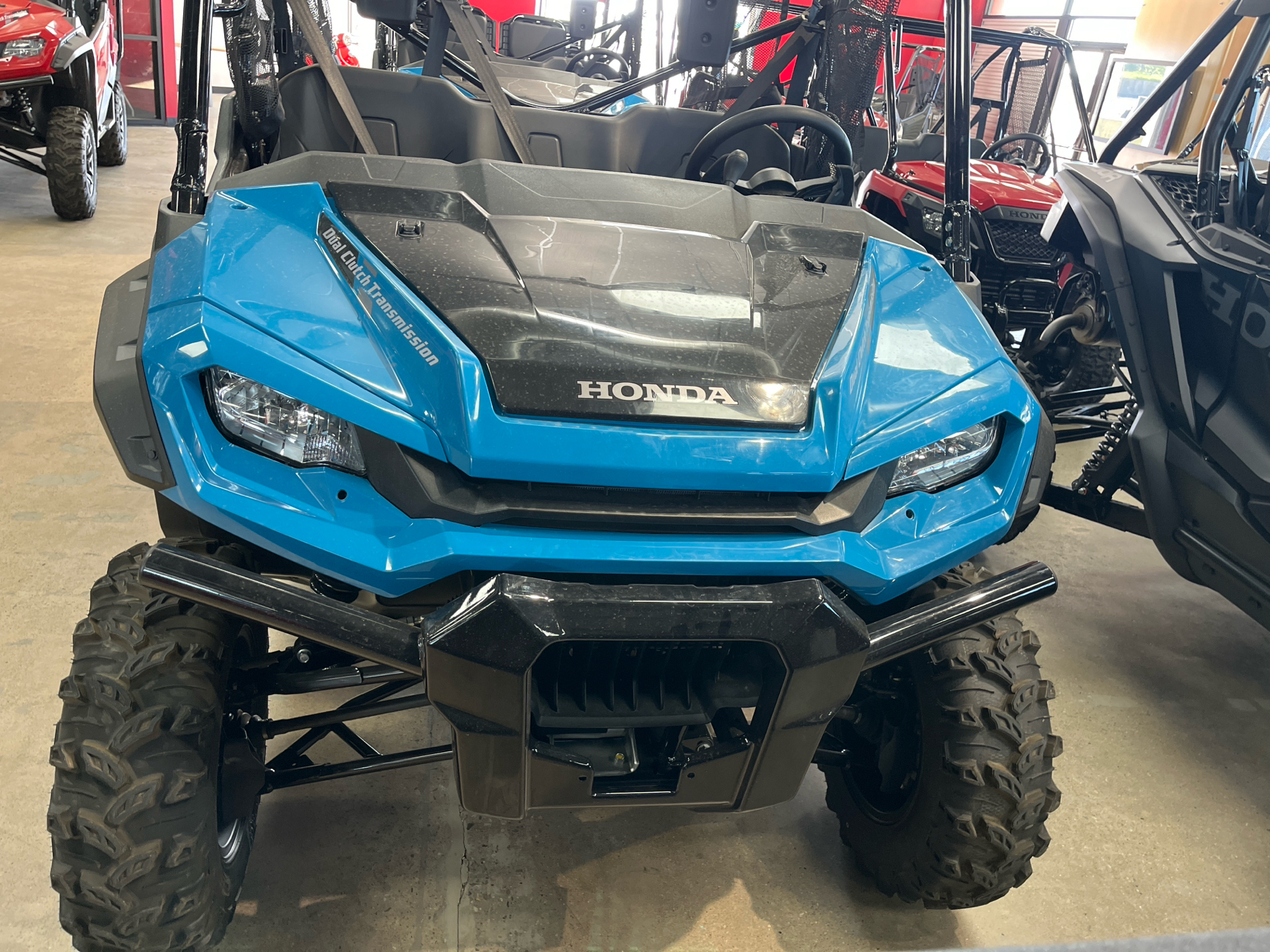 2025 Honda Pioneer 1000-5 Deluxe in Wichita, Kansas - Photo 2