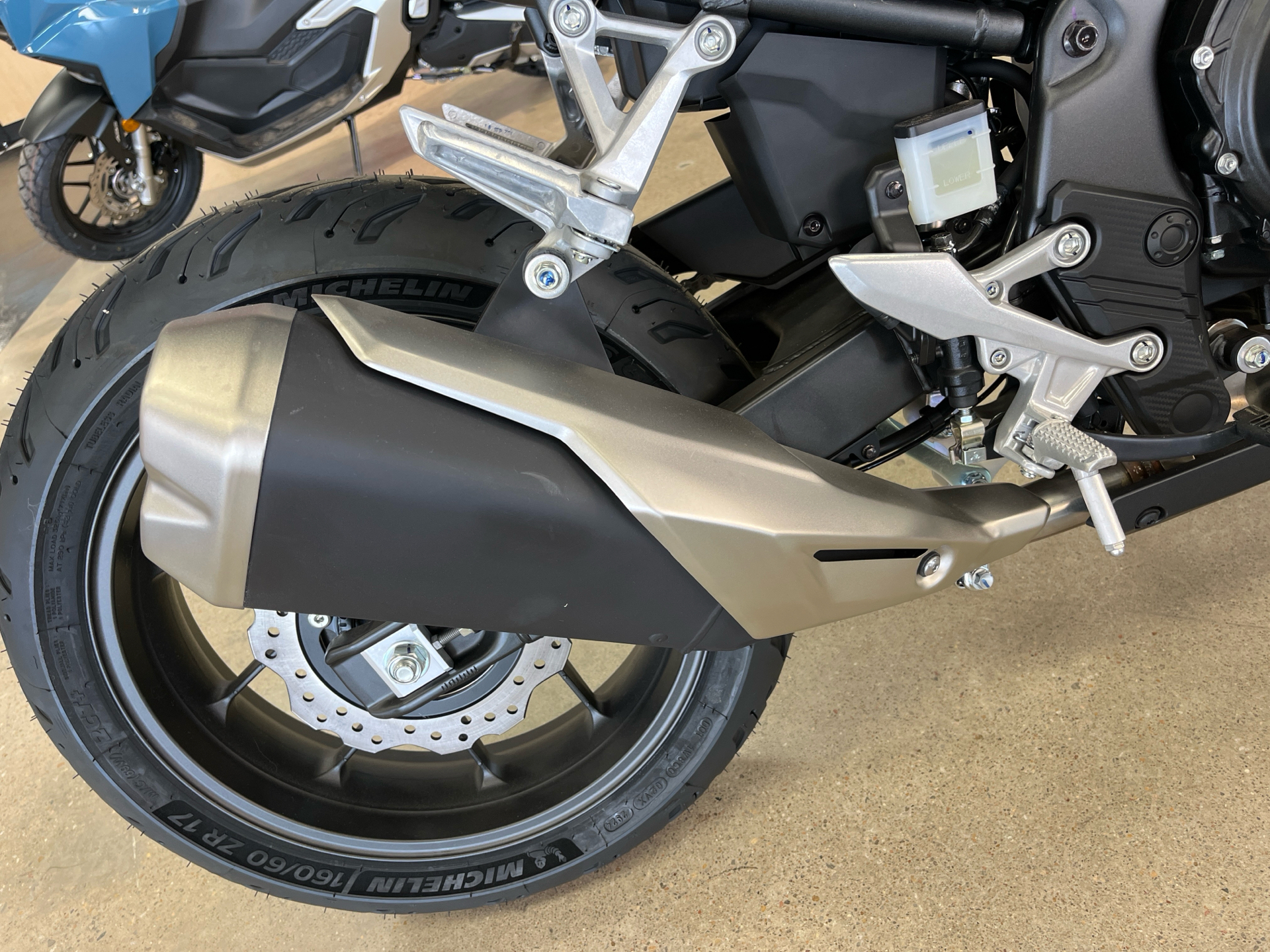 2025 Honda CB500F ABS in Wichita, Kansas - Photo 11