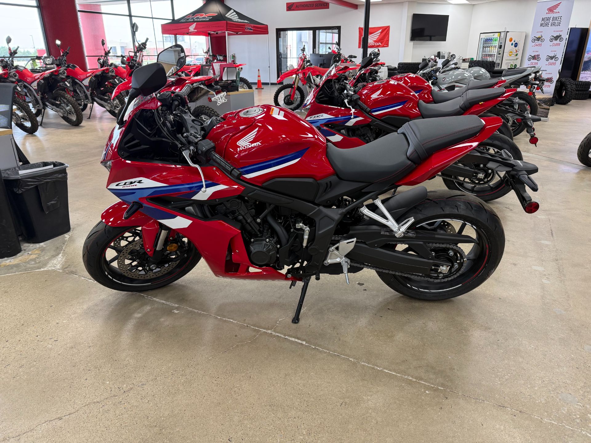 2026 Honda CBR650R E-Clutch 2