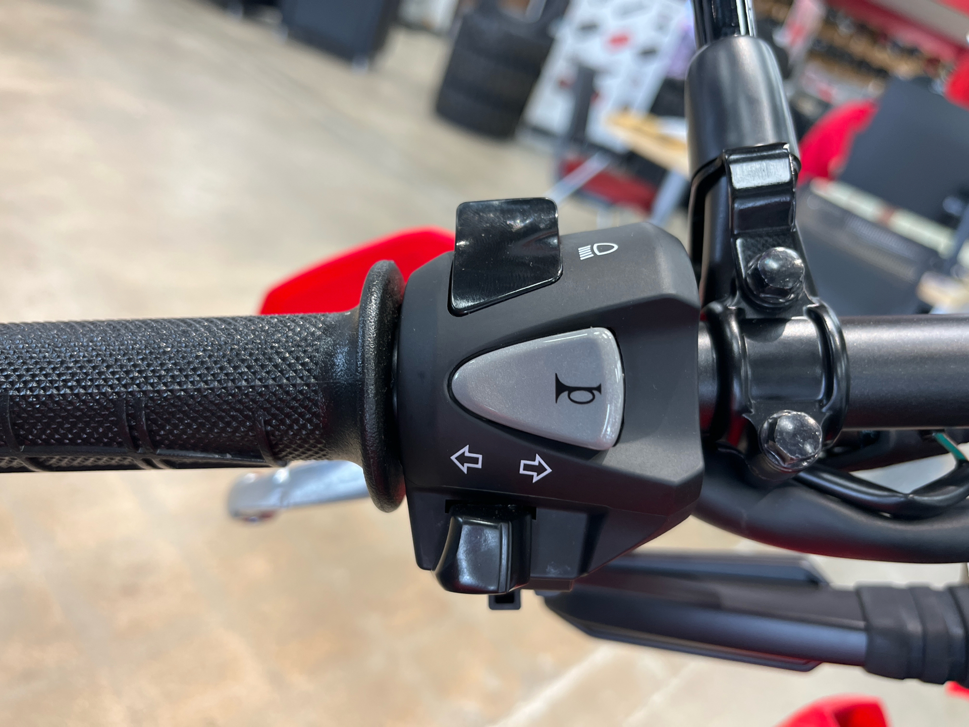2025 Honda CRF300L ABS in Wichita, Kansas - Photo 6