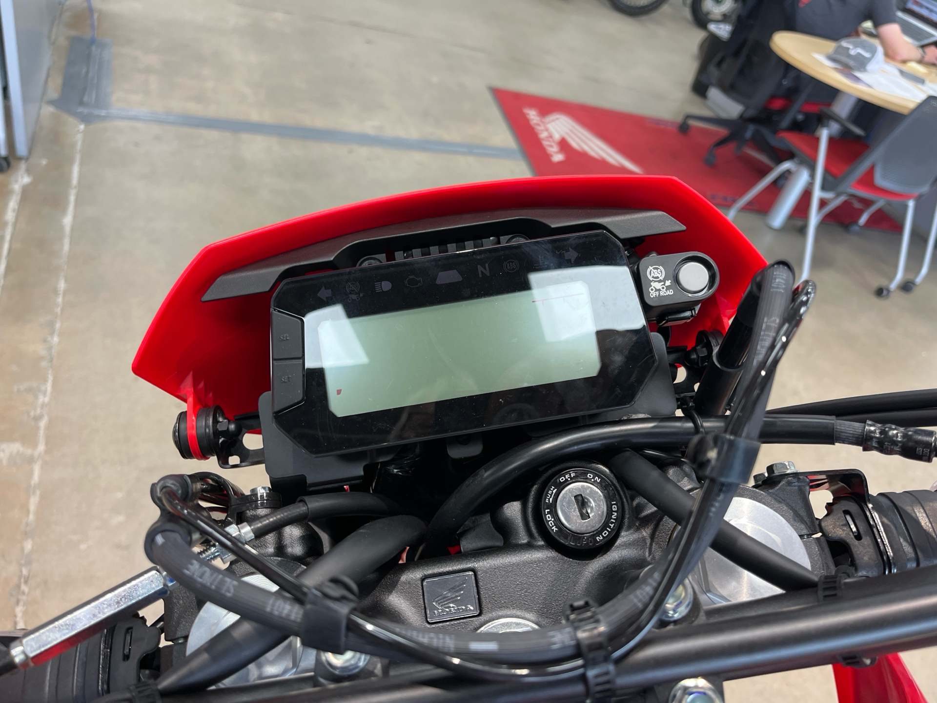2025 Honda CRF300L ABS in Wichita, Kansas - Photo 8