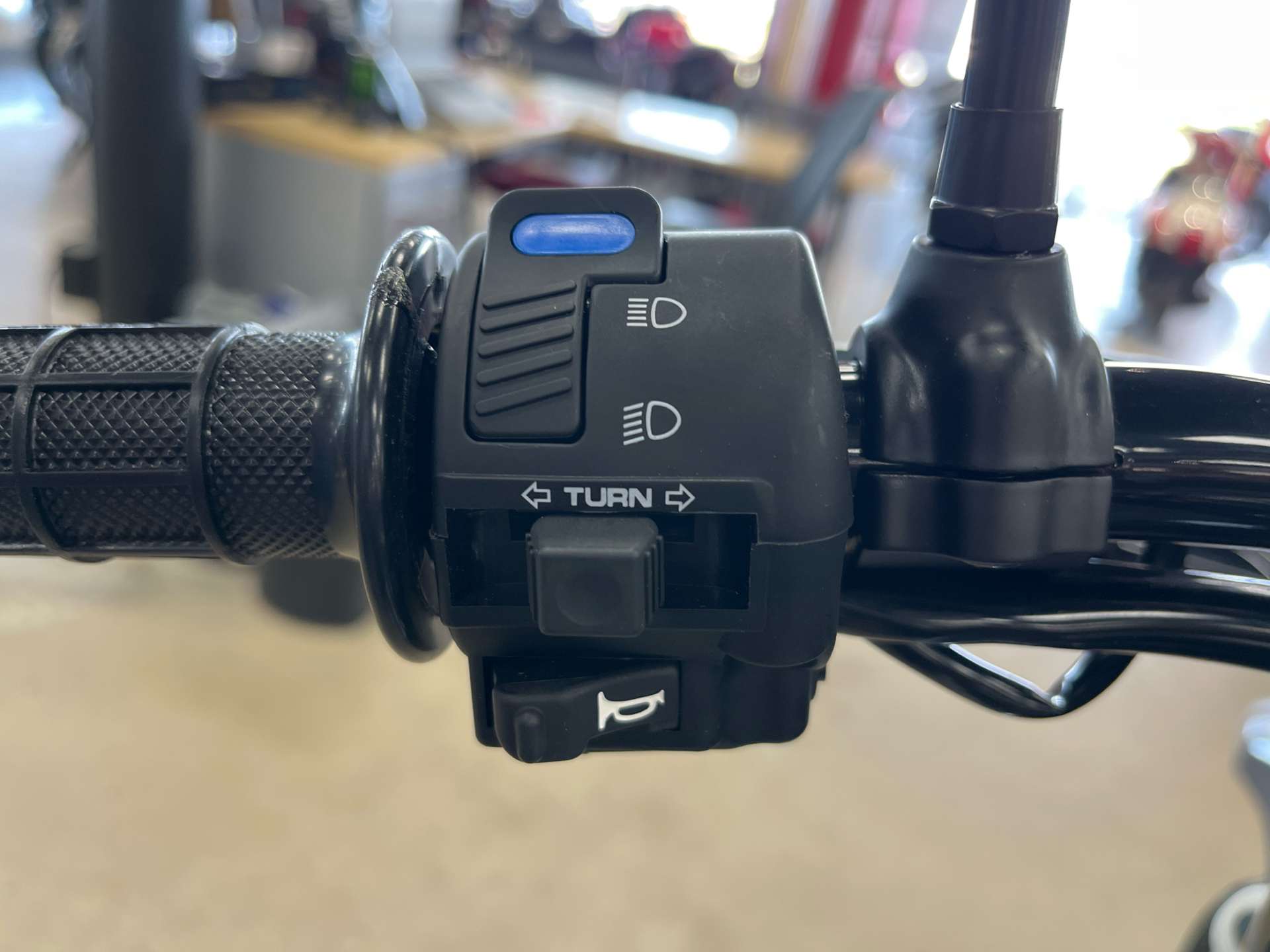 2025 Honda XR150L in Wichita, Kansas - Photo 5