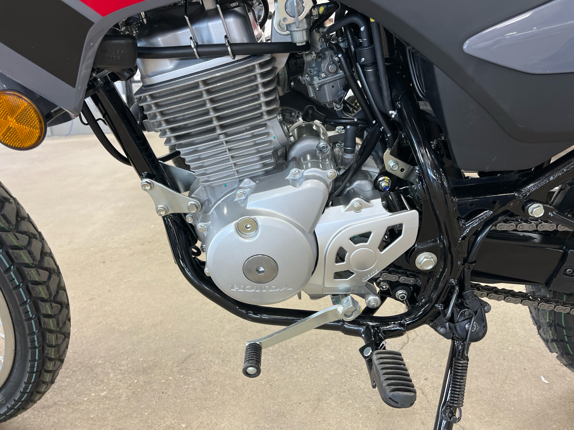 2025 Honda XR150L in Wichita, Kansas - Photo 8