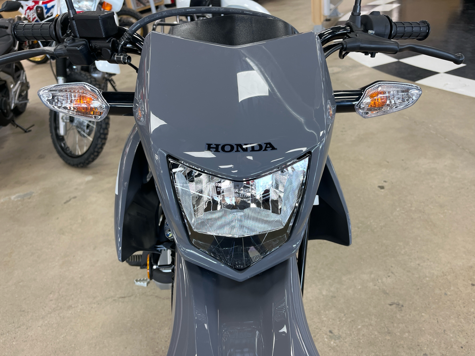 2025 Honda XR150L in Wichita, Kansas - Photo 3