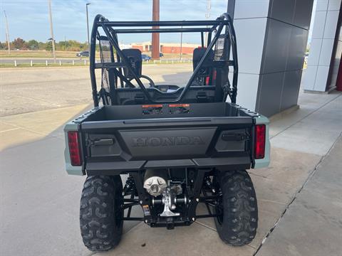 2026 Honda Pioneer 520 in Wichita, Kansas - Photo 4