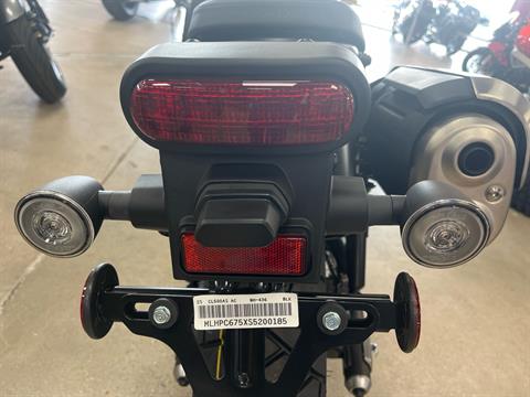 2025 Honda CB650R E-Clutch in Wichita, Kansas - Photo 4