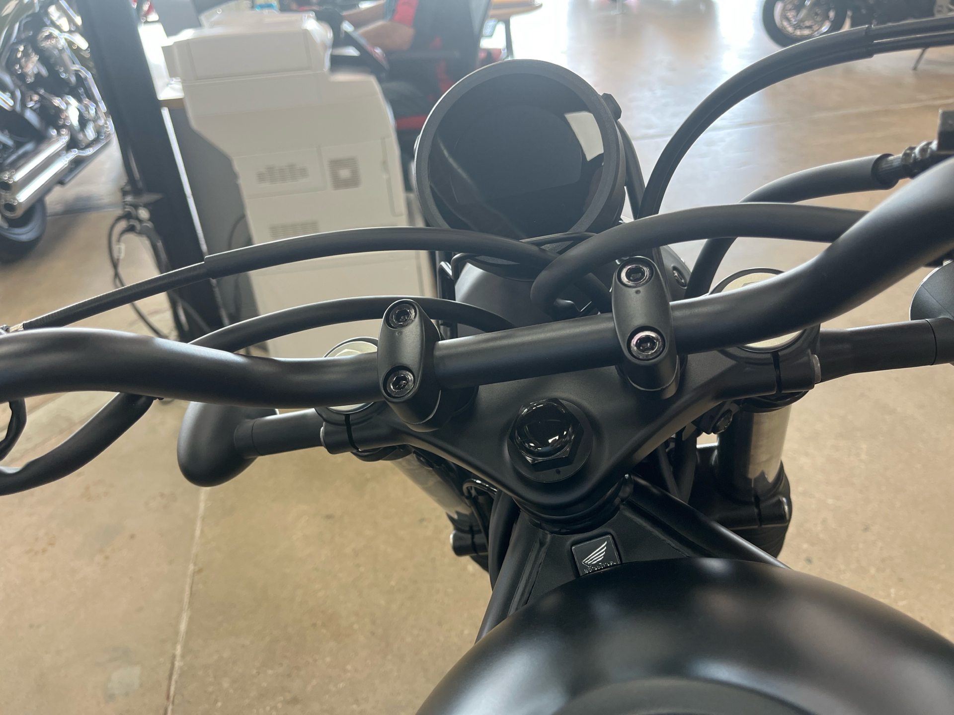 2025 Honda CB650R E-Clutch in Wichita, Kansas - Photo 7