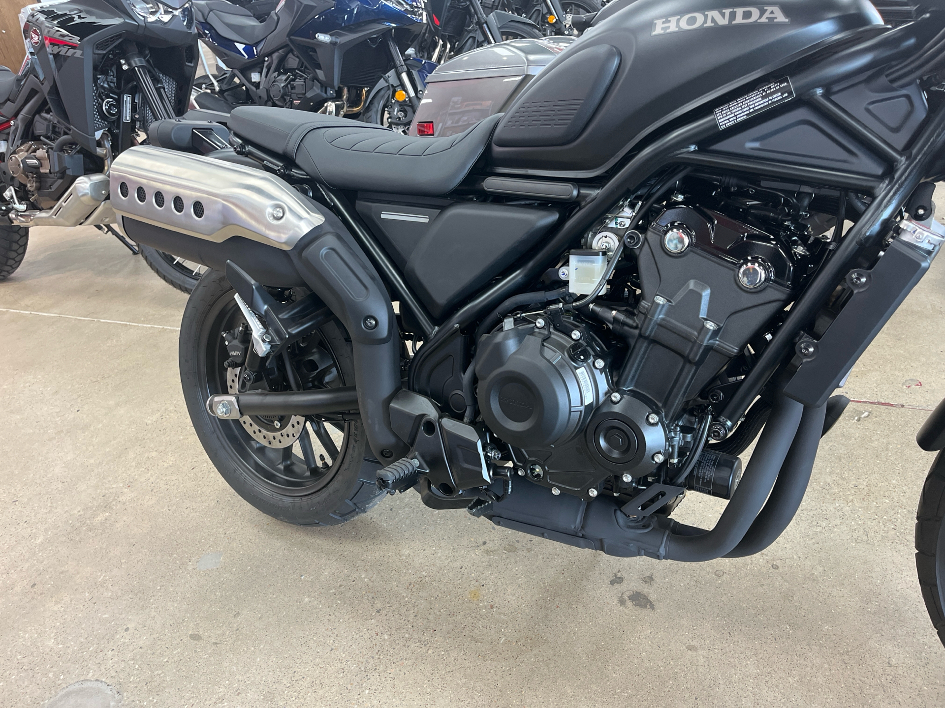 2025 Honda CB650R E-Clutch in Wichita, Kansas - Photo 12