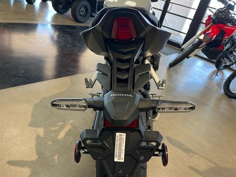 2025 Honda CB650R E-Clutch in Wichita, Kansas - Photo 4