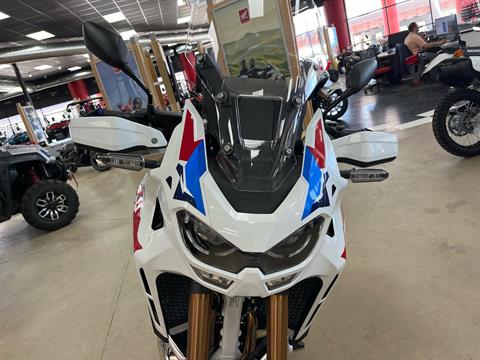 2025 Honda Africa Twin Adventure Sports ES DCT in Wichita, Kansas - Photo 4