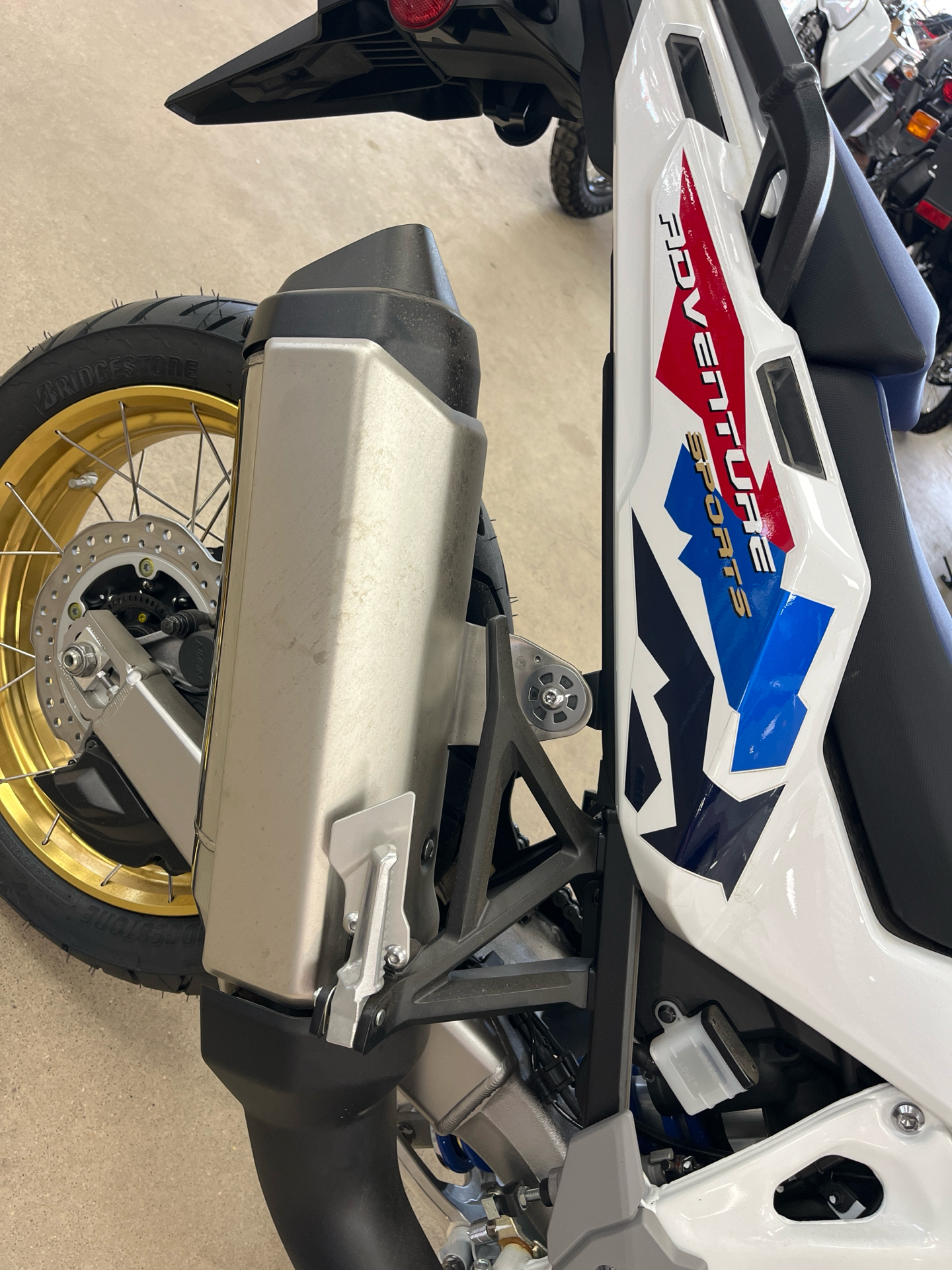 2025 Honda Africa Twin Adventure Sports ES DCT in Wichita, Kansas - Photo 9