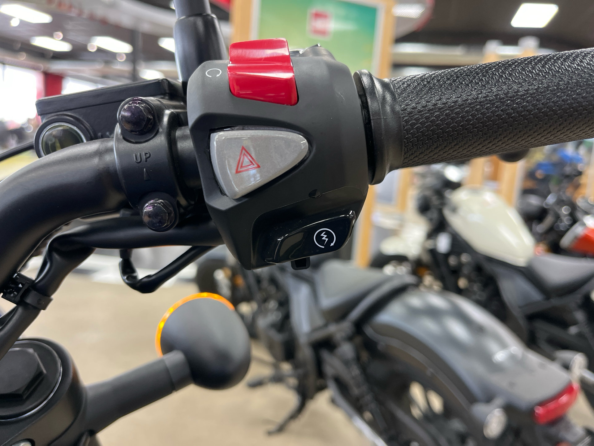 2025 Honda Rebel 500 ABS SE in Wichita, Kansas - Photo 5