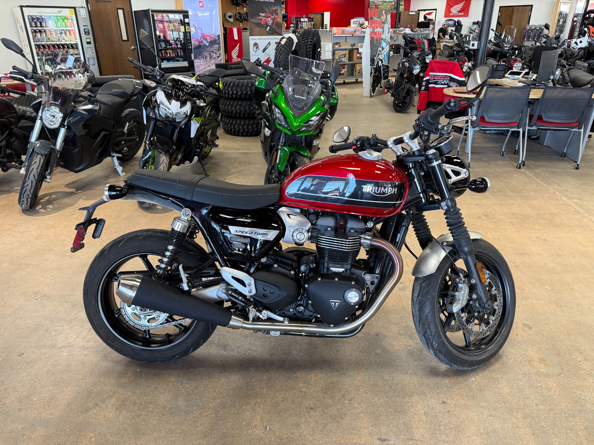 2020 Triumph Speed Twin in Wichita, Kansas - Photo 1