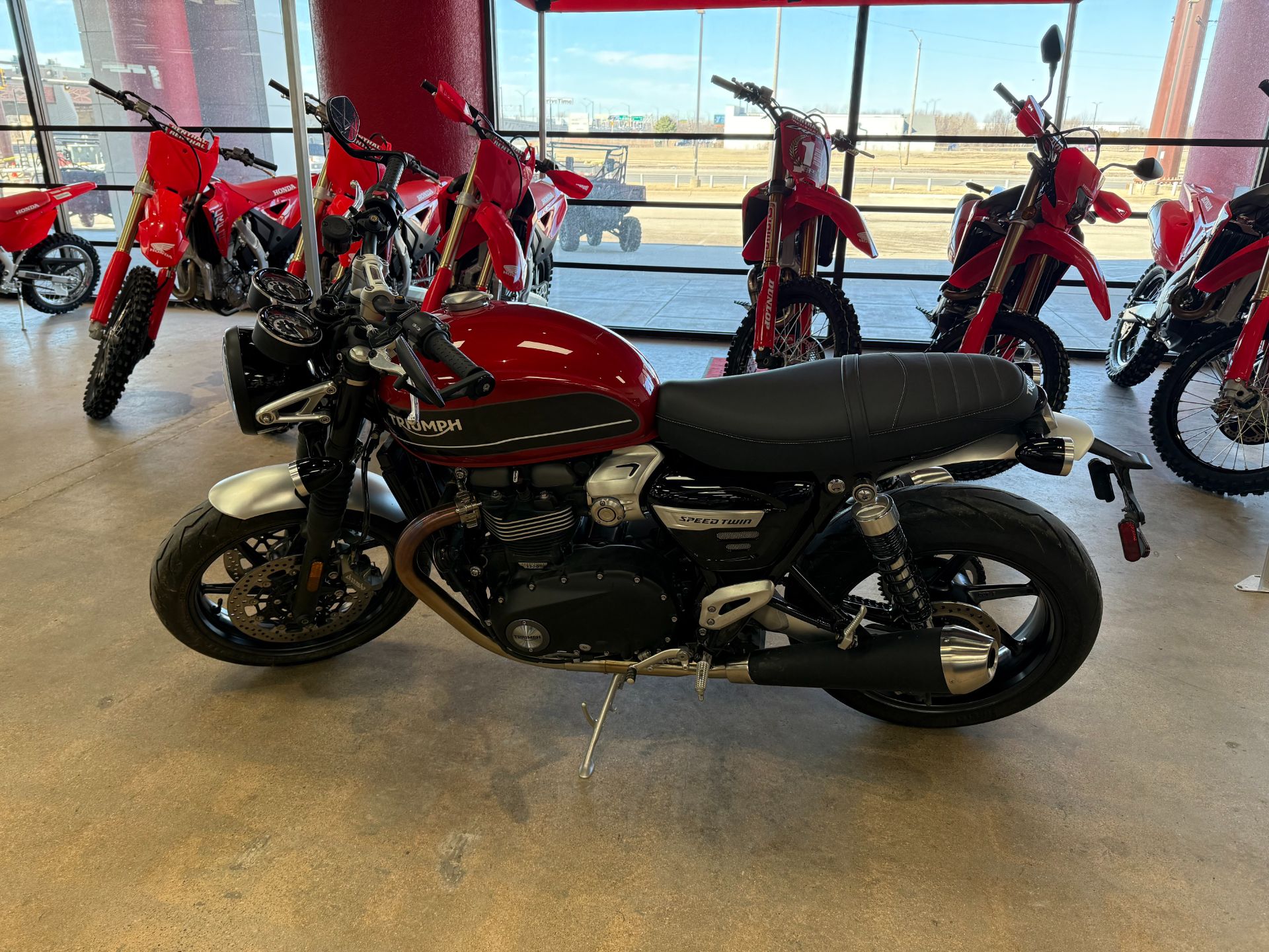 2020 Triumph Speed Twin in Wichita, Kansas - Photo 5