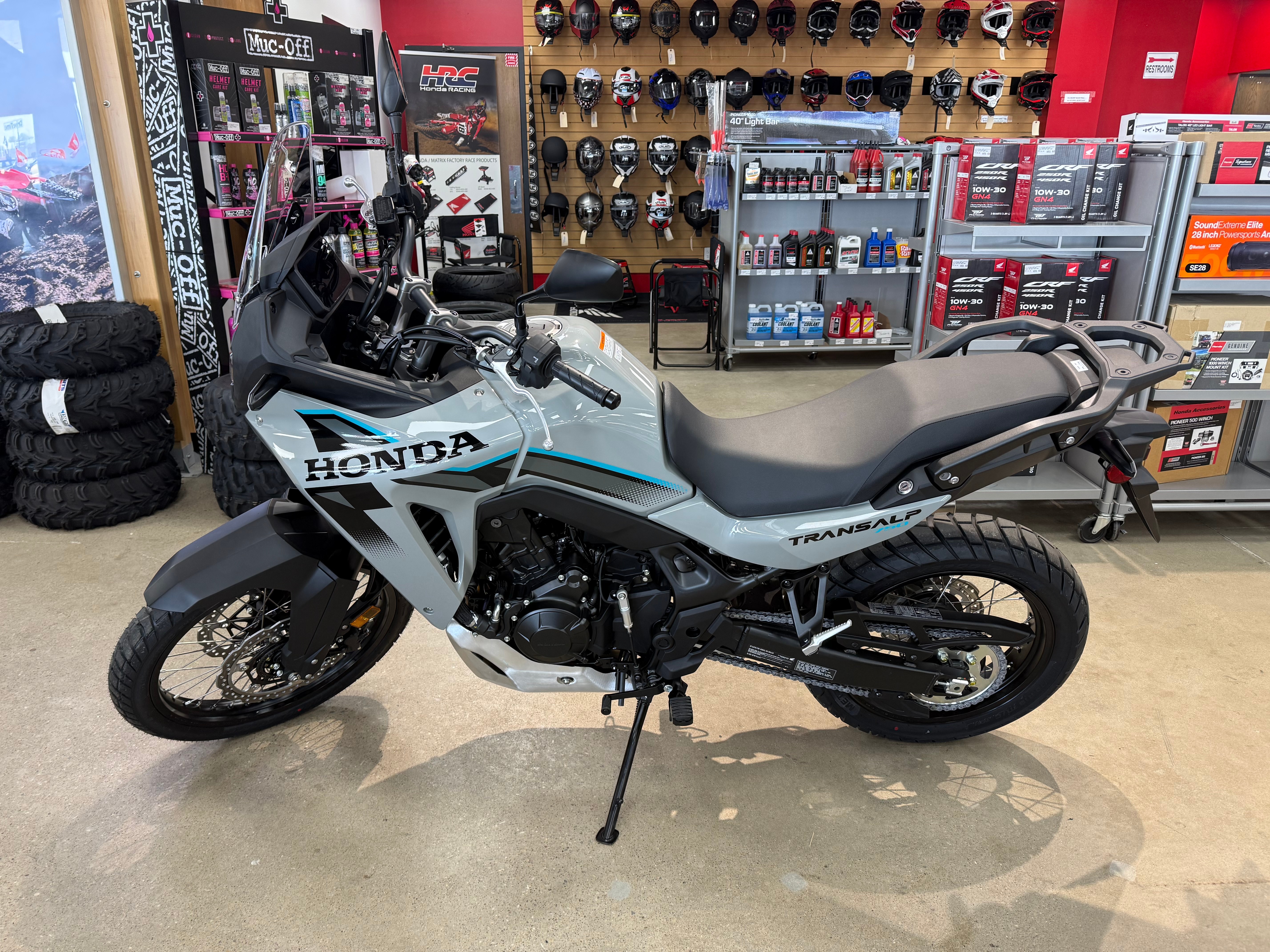 2026 Honda Transalp E-Clutch 1
