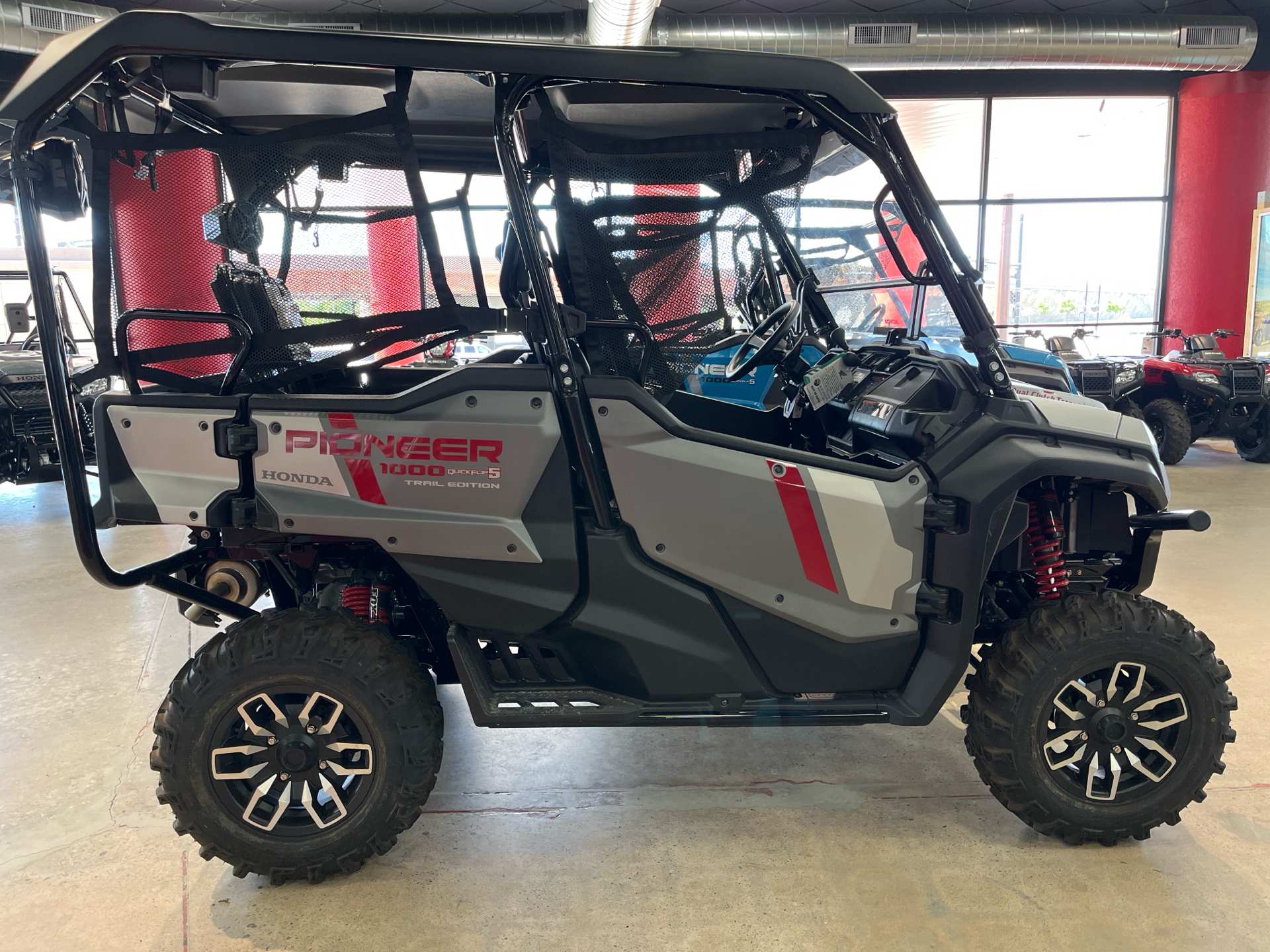 2025 Honda Pioneer 1000-5 Trail Special Edition in Wichita, Kansas - Photo 2