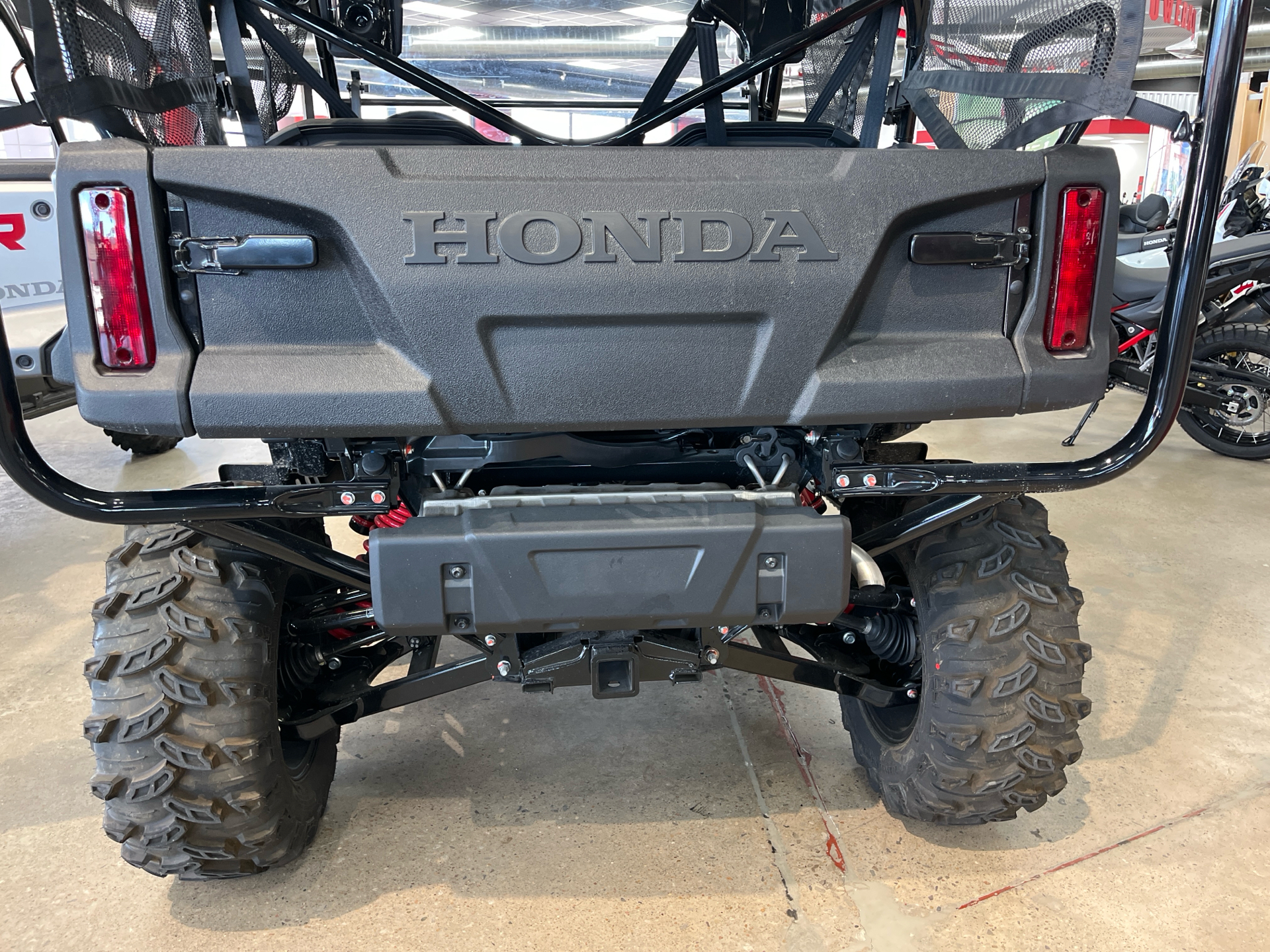 2025 Honda Pioneer 1000-5 Trail Special Edition in Wichita, Kansas - Photo 5