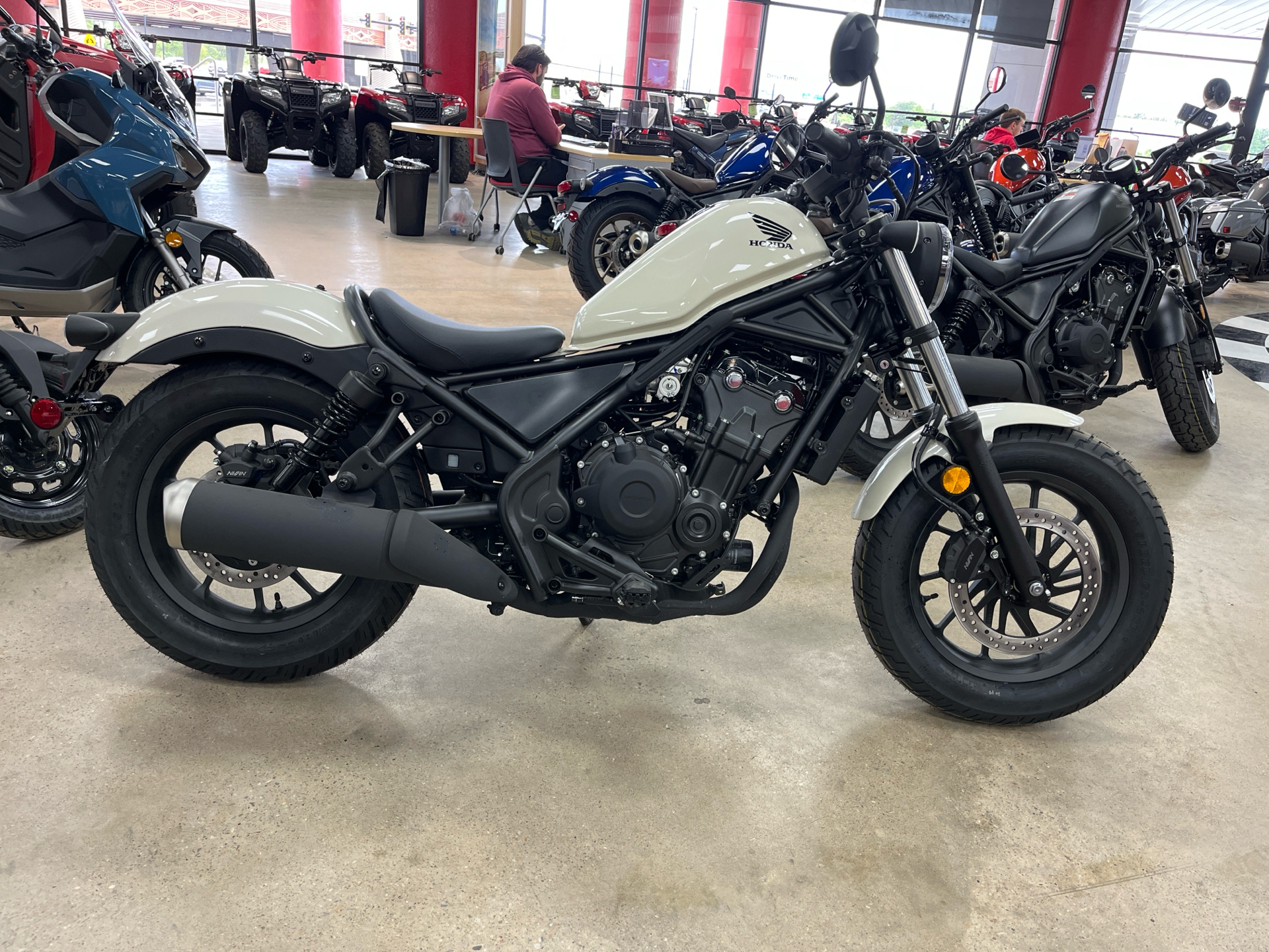 2025 Honda Rebel 500 ABS in Wichita, Kansas - Photo 1