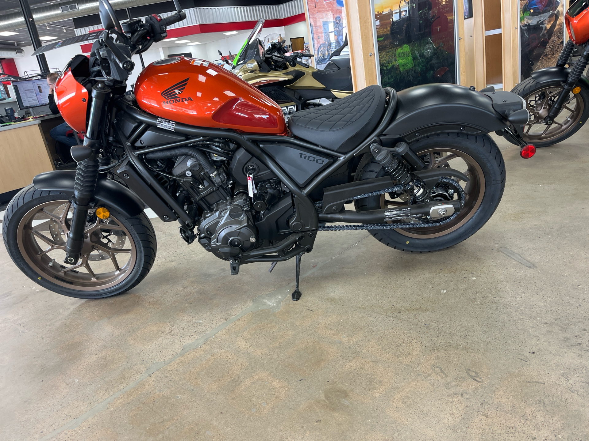 2025 Honda Rebel 1100 DCT SE in Wichita, Kansas - Photo 2